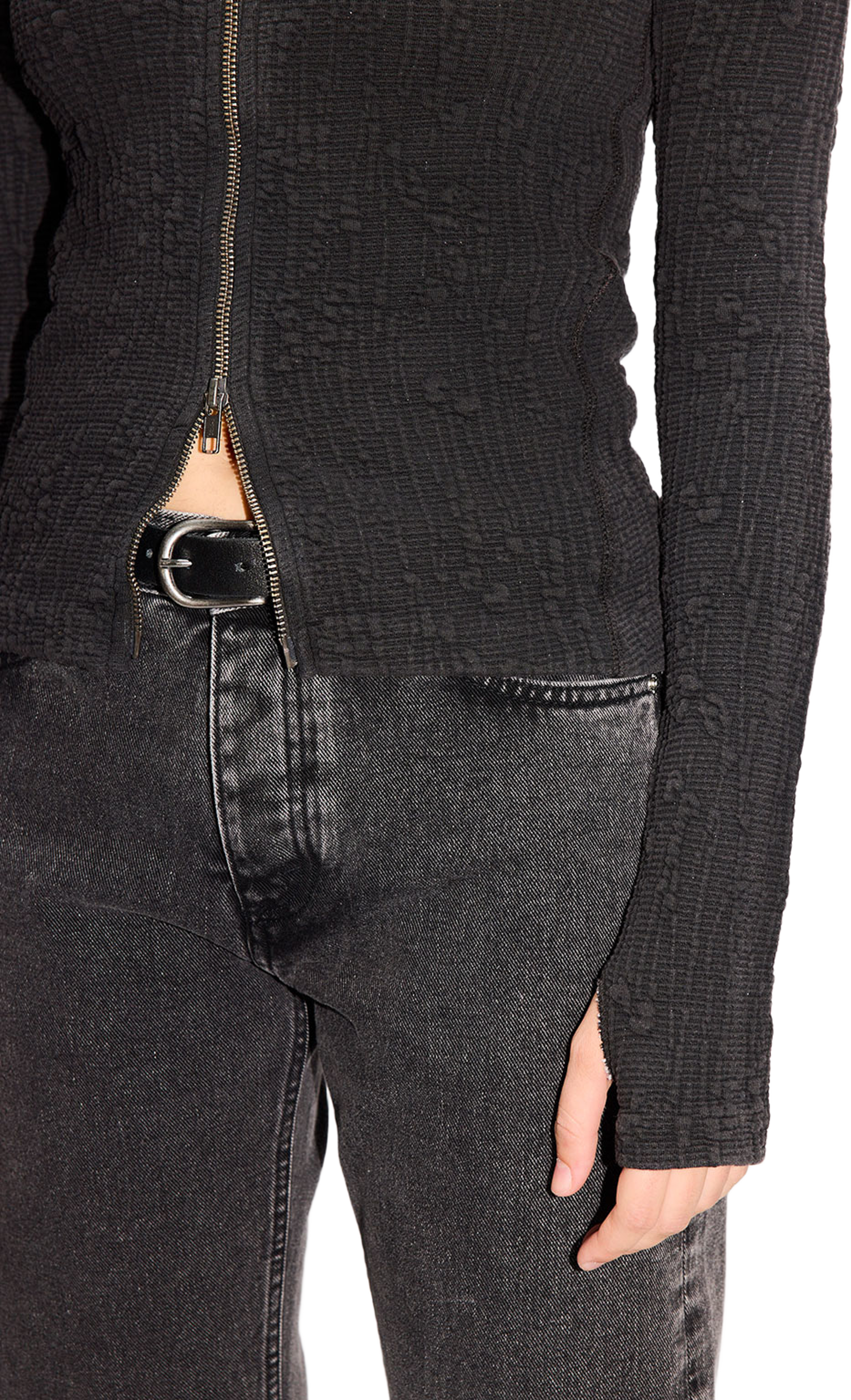 Lyra zip cardigan Faded Black Interlock, från Hope, i färgen Faded Black Interlock. Klicka för att öppna bilden i stort format