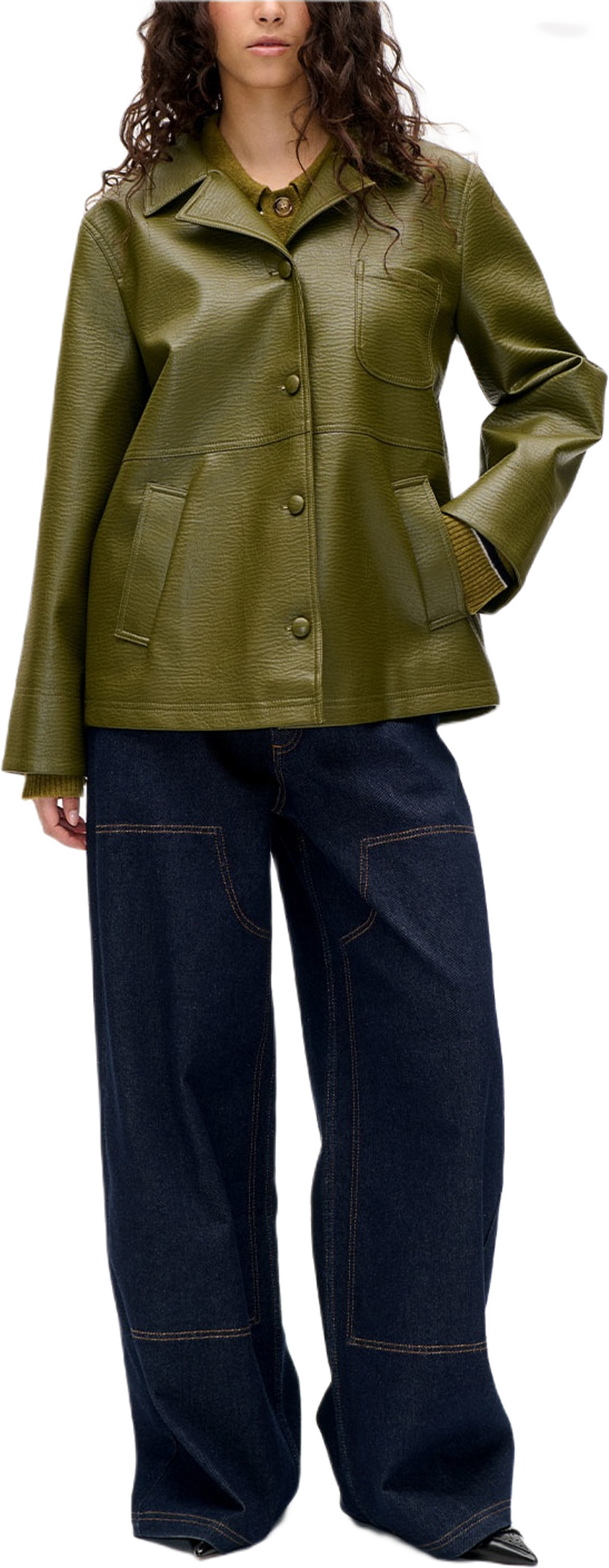 BIRDIE Outerwear jacket, från Baum und Pferdgarten, i färgen Ivy Green.