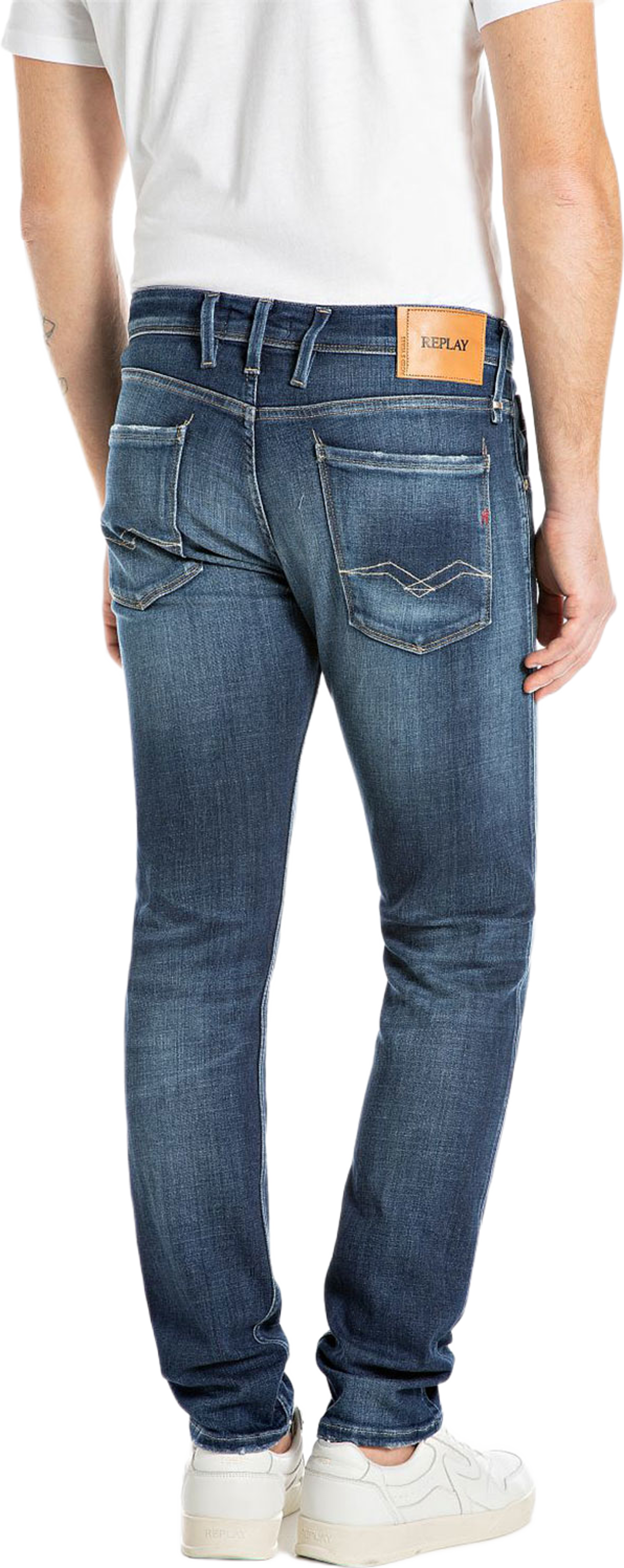 Aged Anbass Slim Fit Jeans, från Replay, i färgen Dark Blue. Klicka för att öppna bilden i stort format