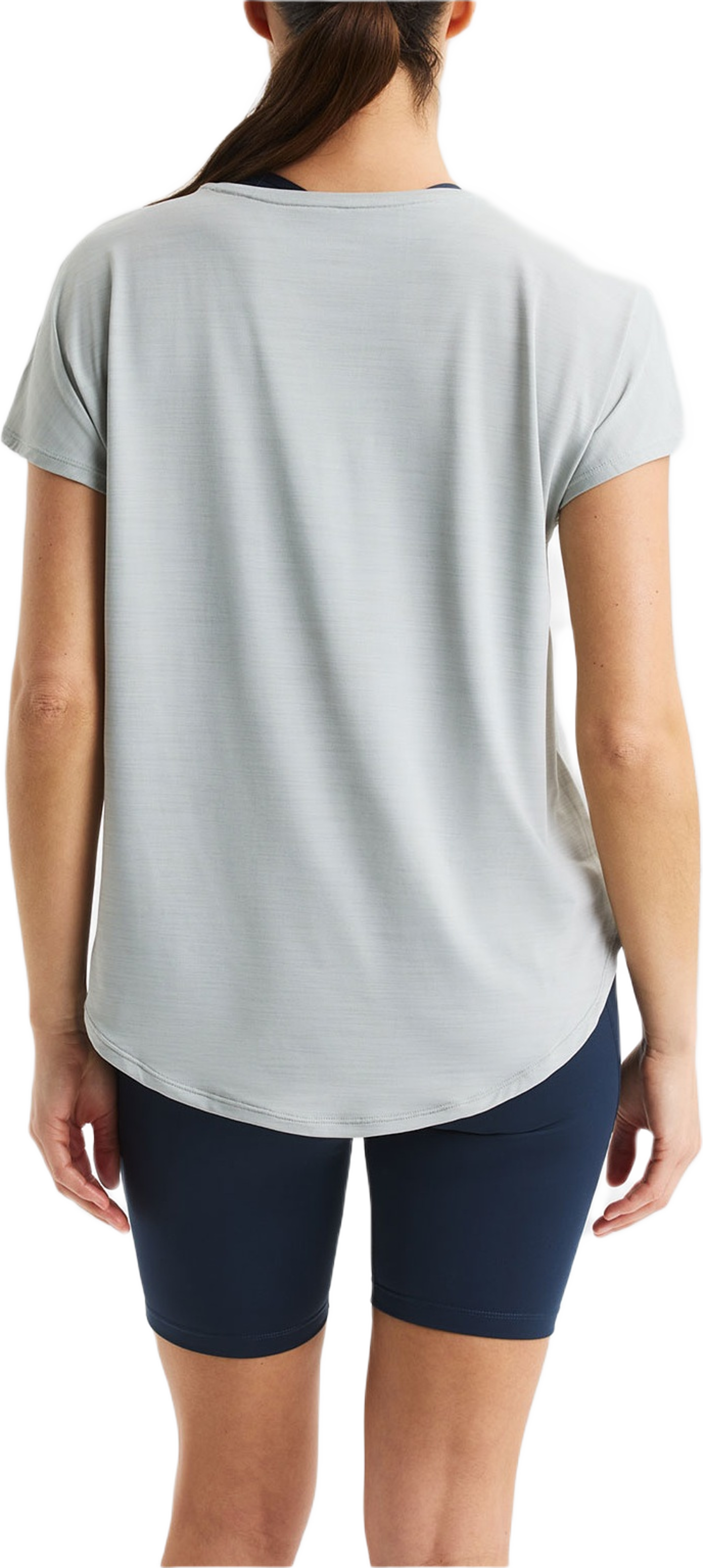 Motion Tee, från Röhnisch, i färgen Belgian Block.