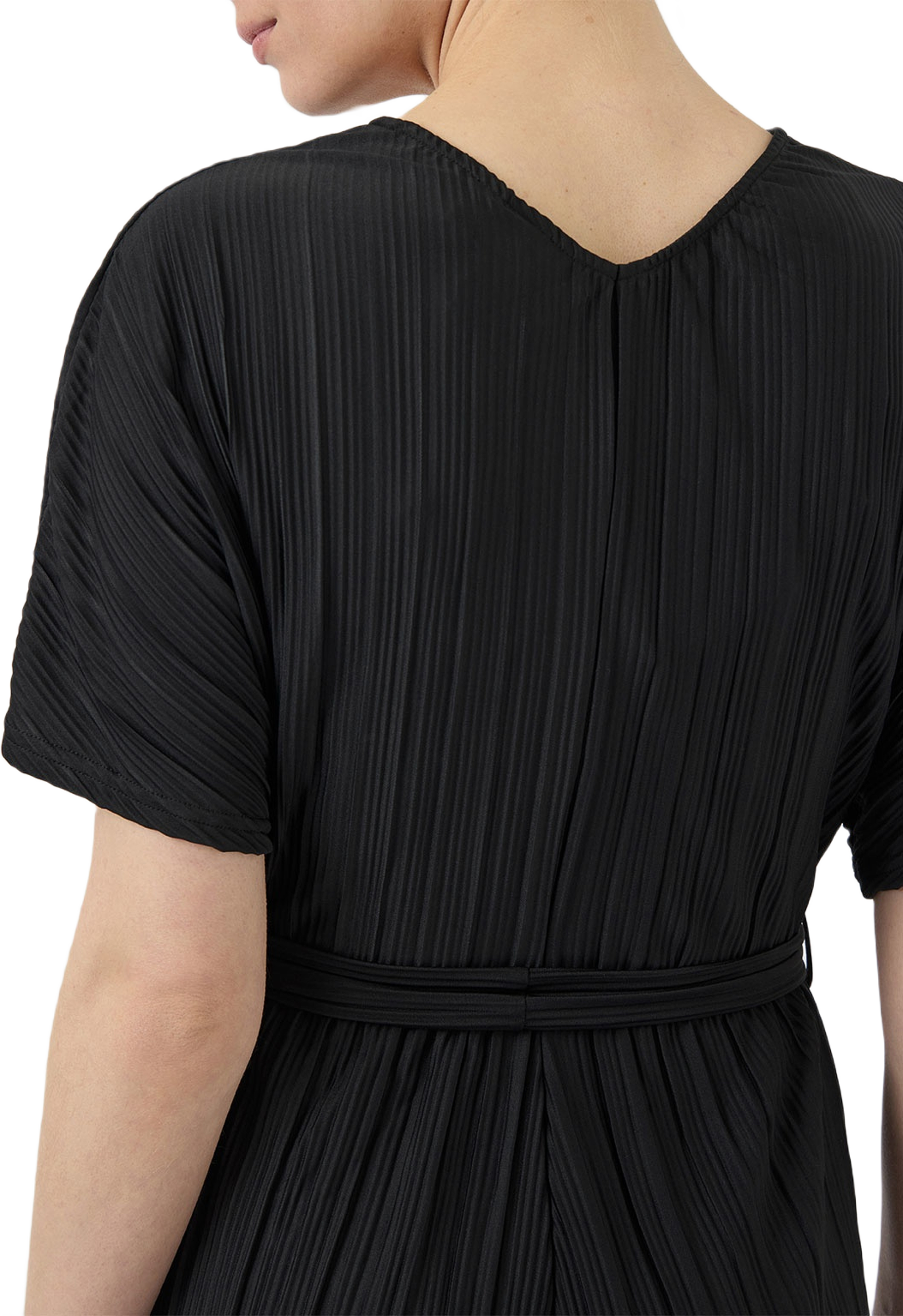 YASOLINDA Jumpsuit, från Y.A.S, i färgen Black.