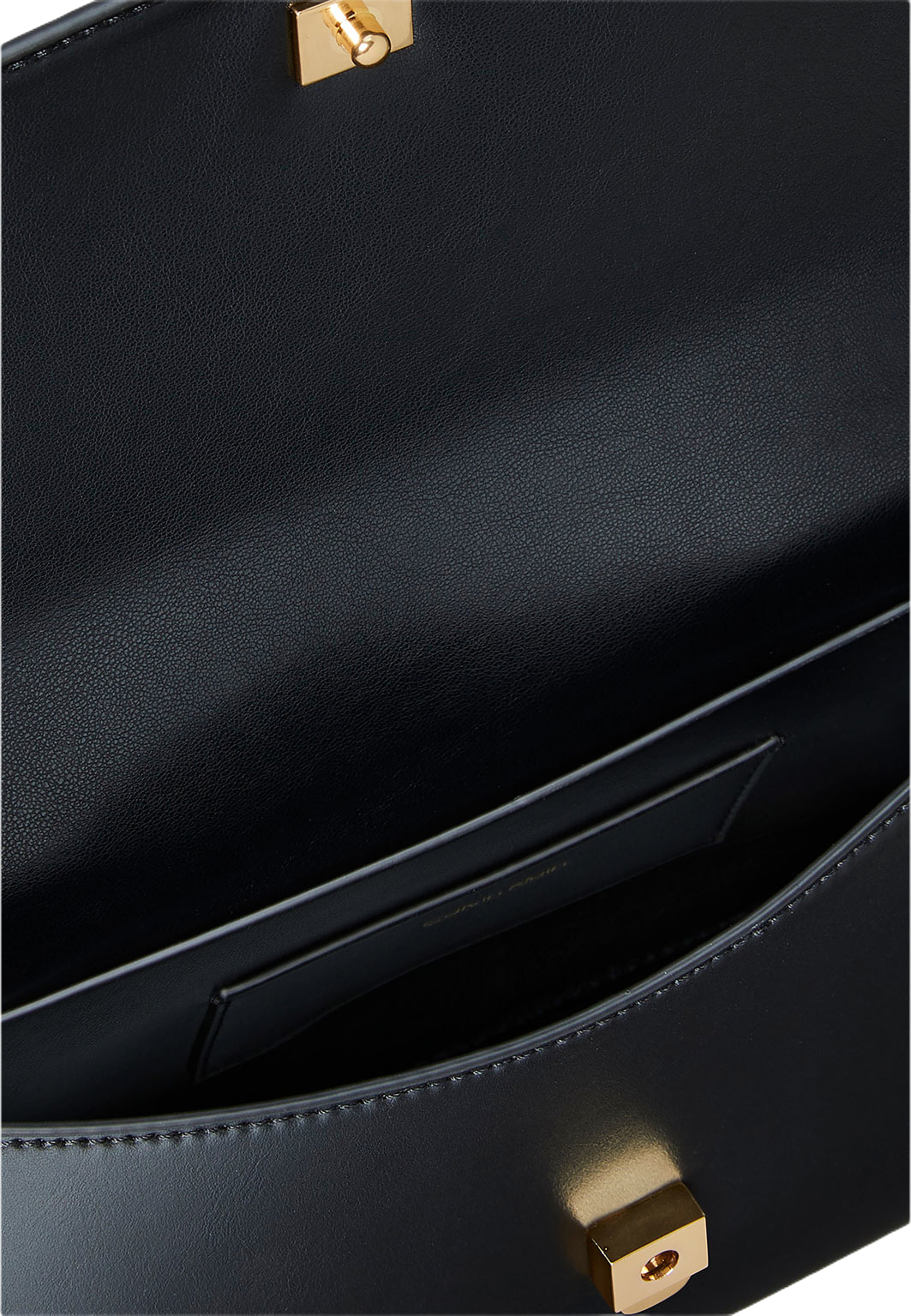 Monogram Logo Hardware Chain Shoulder Bag, från Calvin Klein, i färgen Black / Antique Light Gold. Klicka för att öppna bilden i stort format