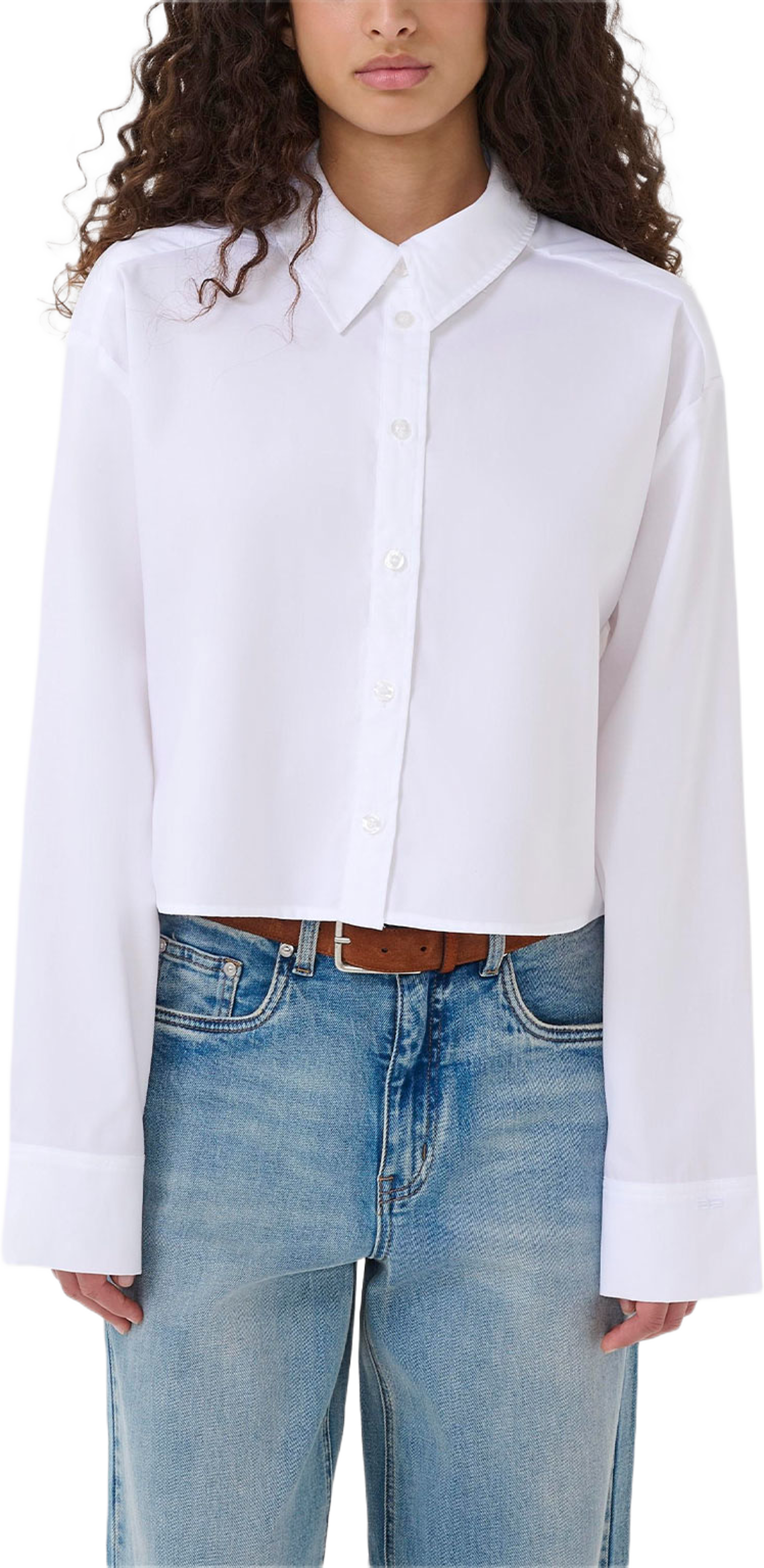 GZyork short shirt NOOS, från Gestuz, i färgen Bright White. Klicka för att öppna bilden i stort format