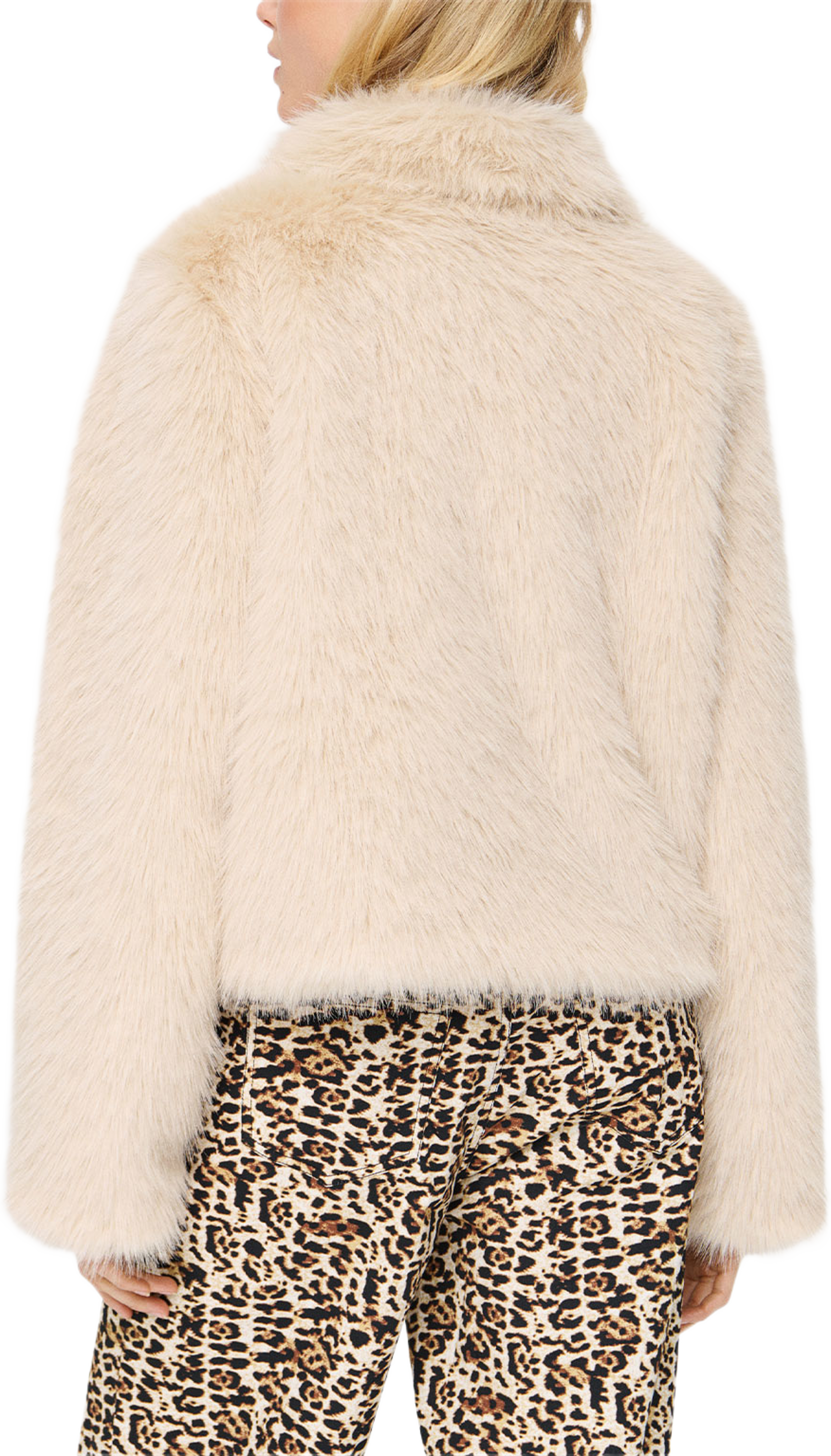 ZaselineSZ Jacket, från Saint Tropez, i färgen Creme.