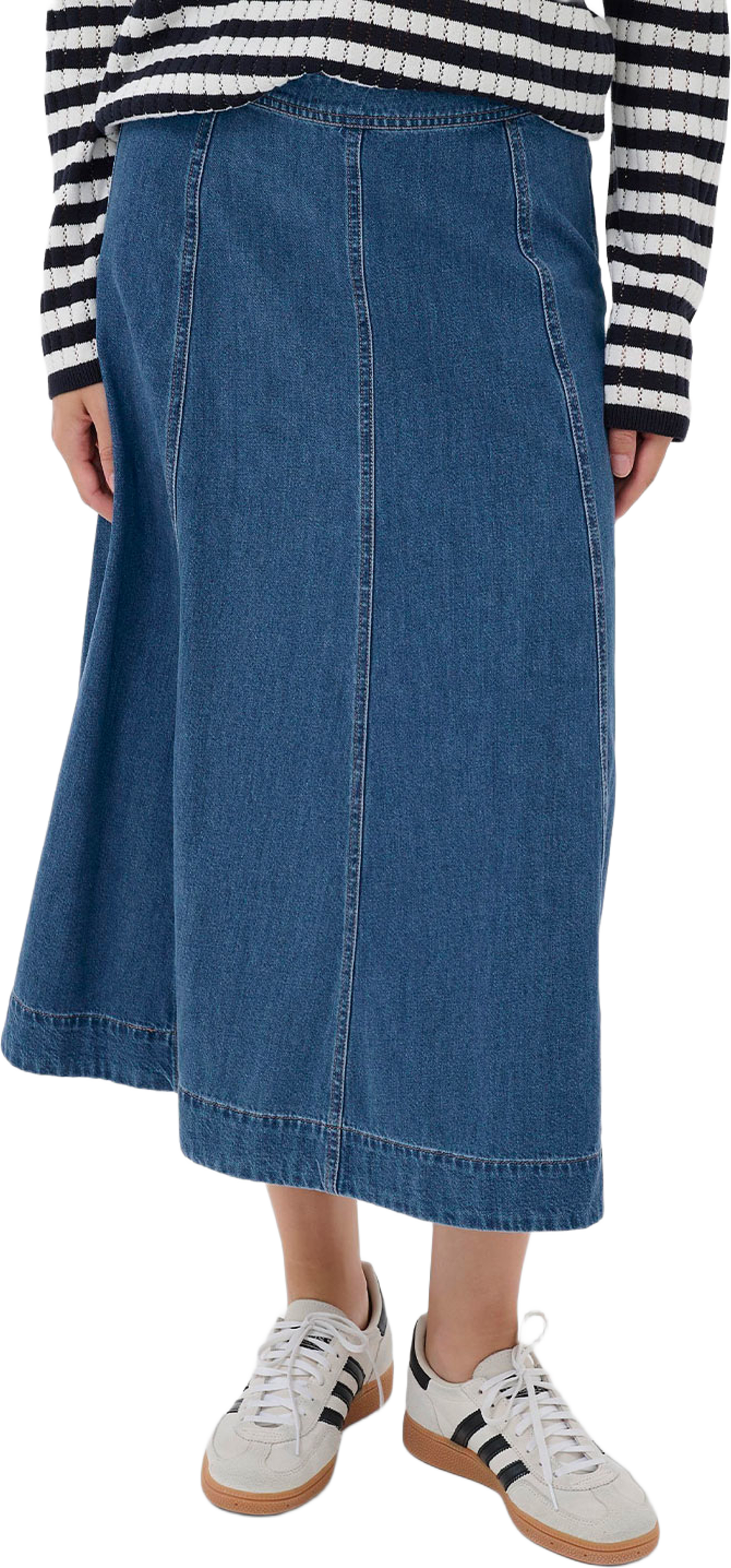 PetrinaPW SK, från Part Two, i färgen Medium Blue Denim. Klicka för att öppna bilden i stort format