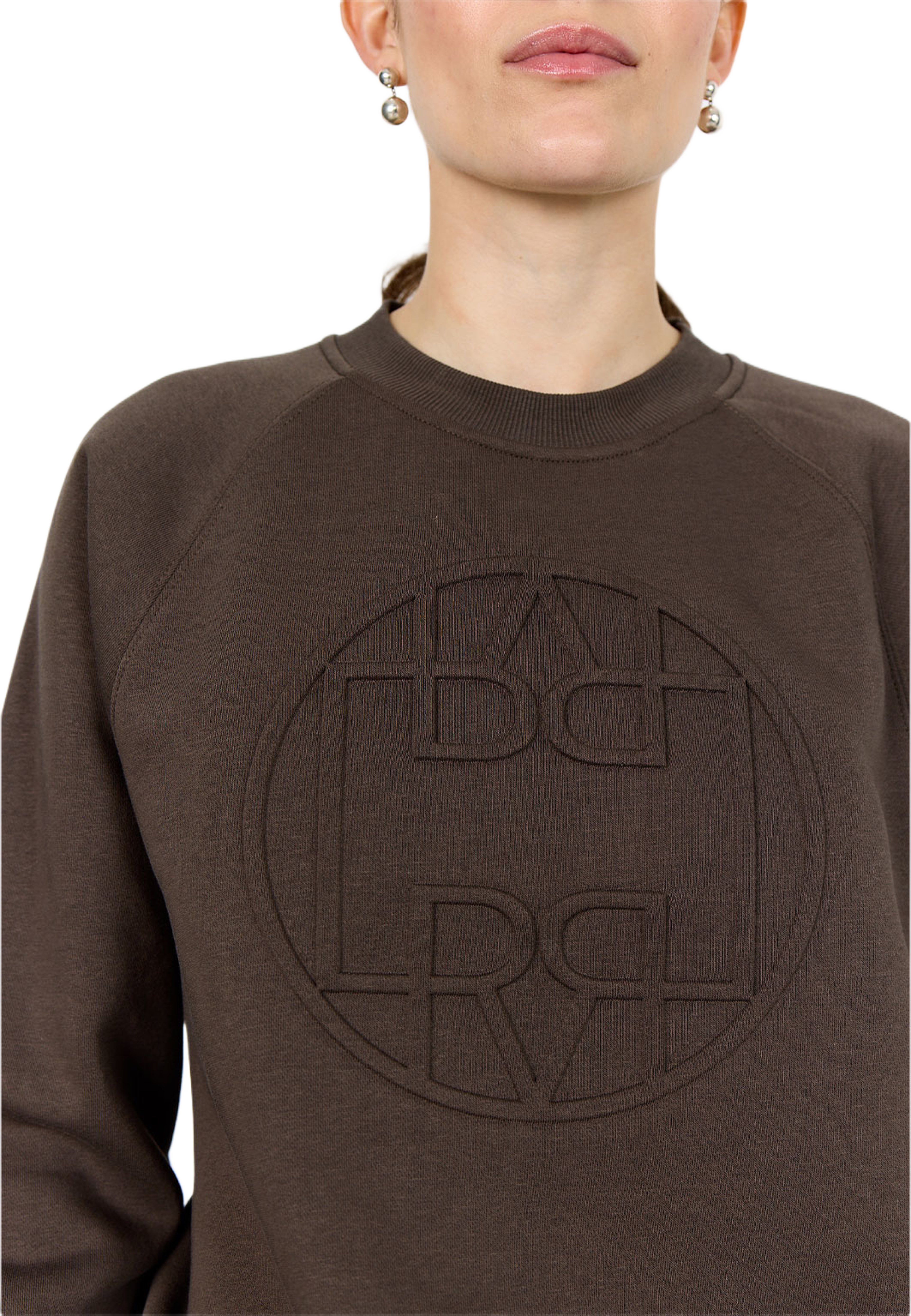 LR-Nuka 11 Sweatshirt, från Leveté Room, i färgen Coffee. Klicka för att öppna bilden i stort format