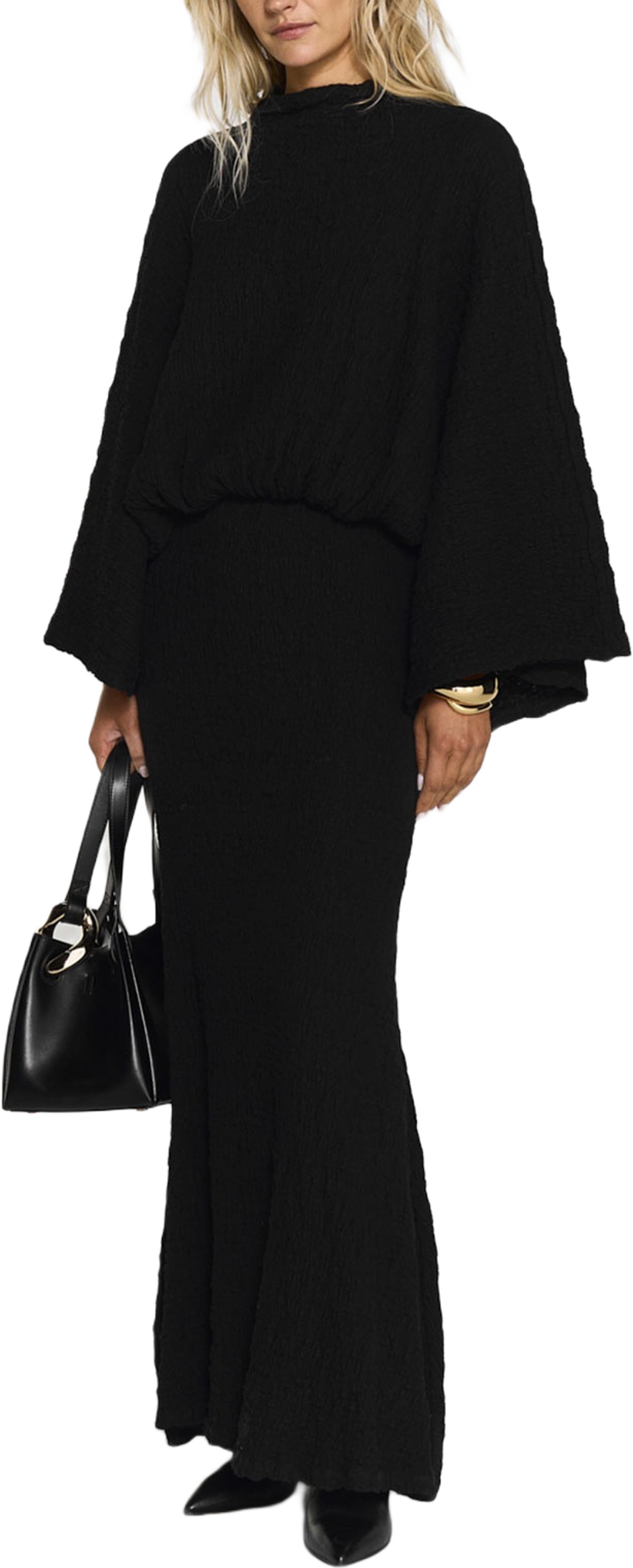 Izlo Dress