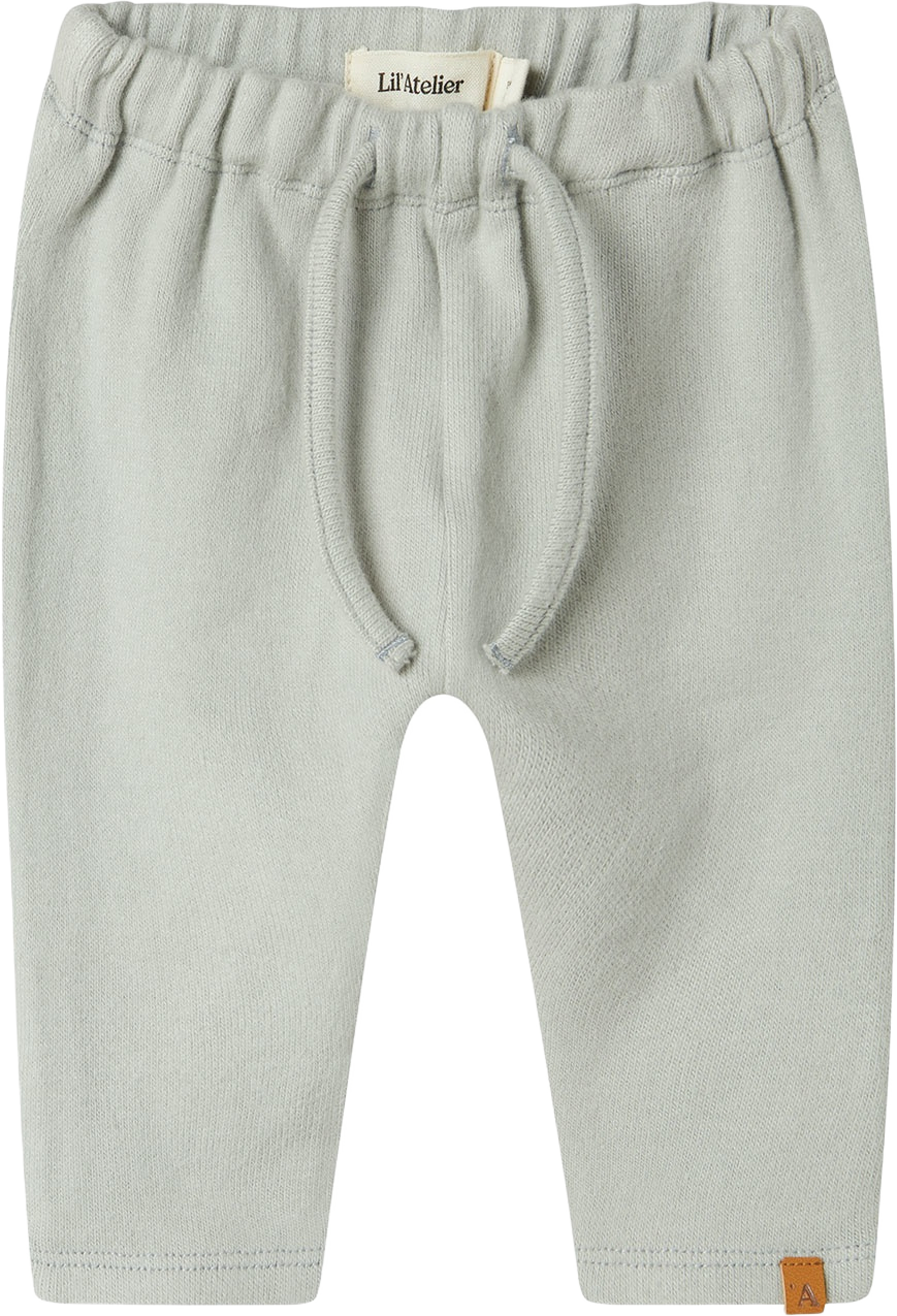 Thoro byxa, från Lil'Atelier, i färgen Pigeon.