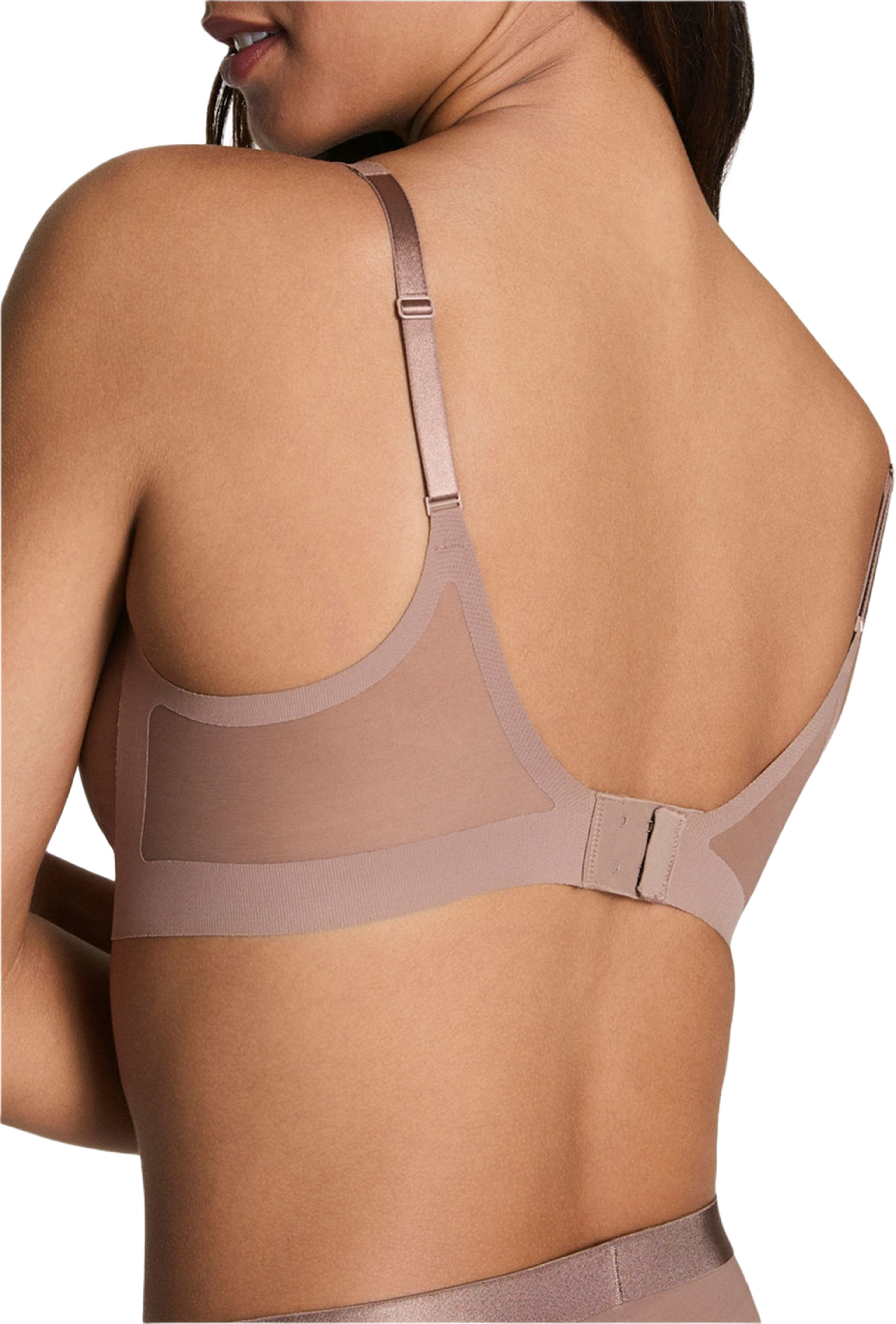 SPANXsupersmooth™ SheerSense Bralette, från Spanx, i färgen Cafe Au Lait.