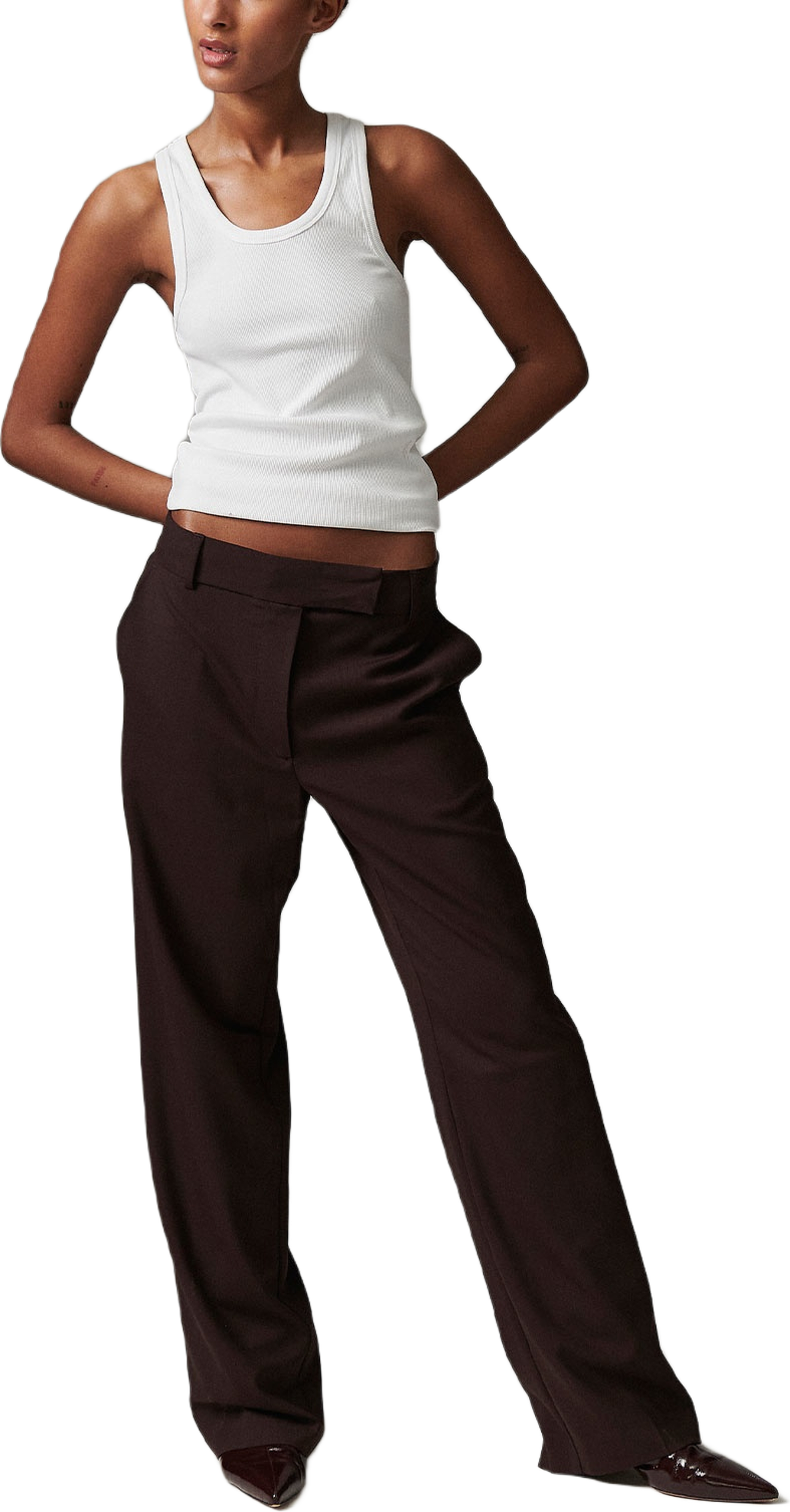 Liliane Pants - Light Wool Blend, från DAY Birger et Mikkelsen, i färgen Chocolate Plum.