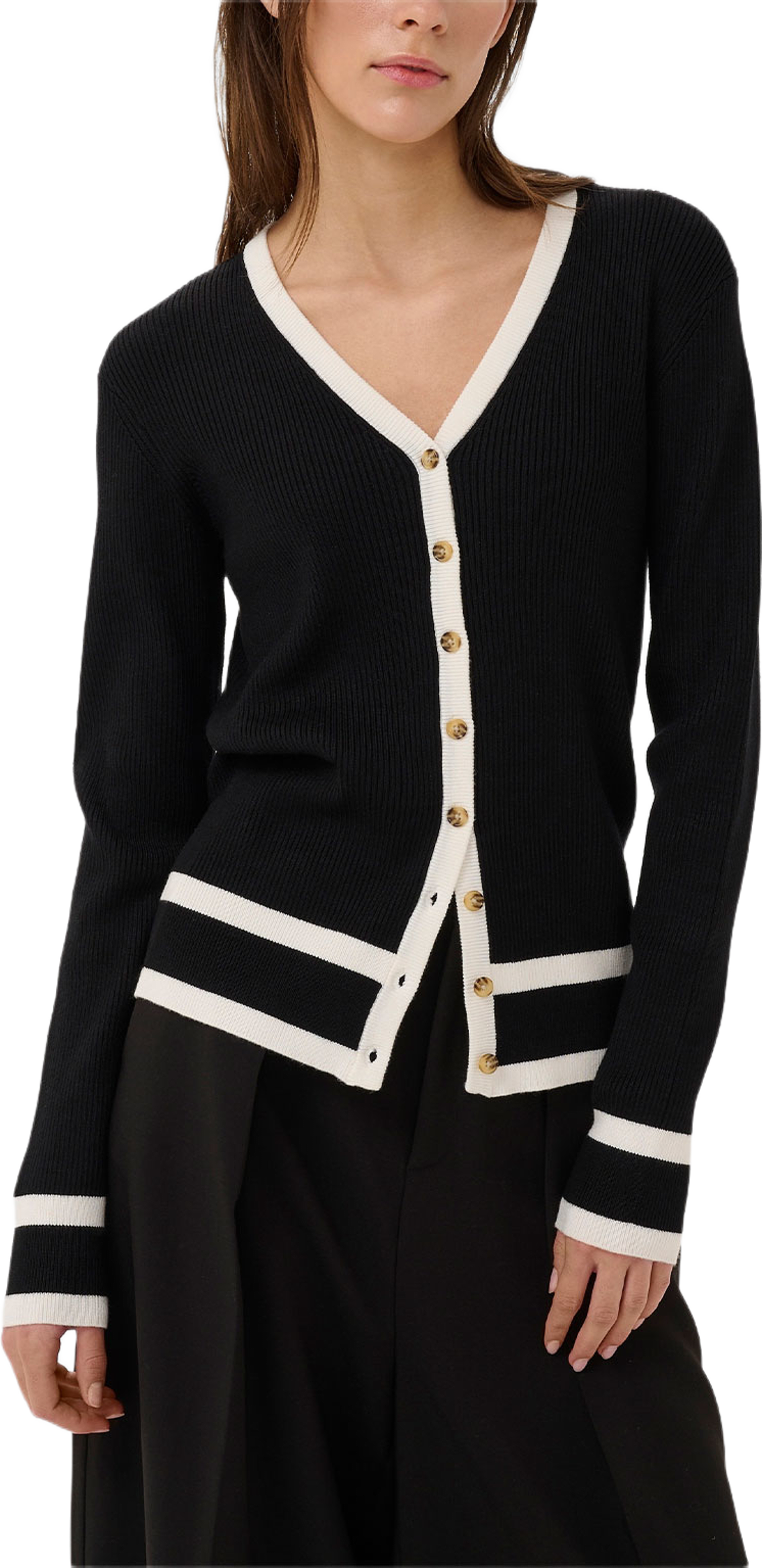 LeenahIW Cardigan; InWear Cardigan, från Inwear, i färgen Black/Vanilla. Klicka för att öppna bilden i stort format