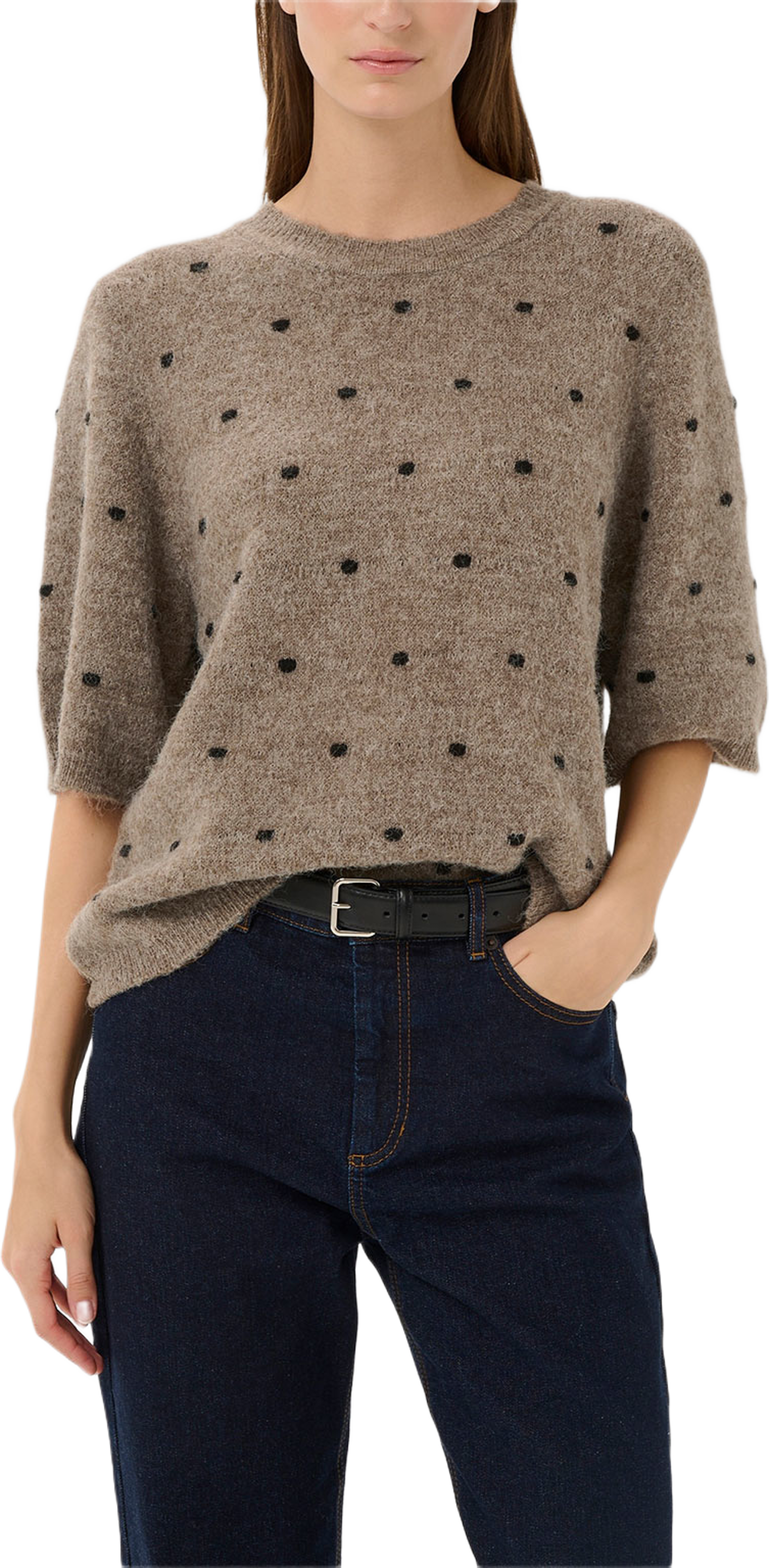 HarrietIW SS Dot Pullover, från Inwear, i färgen Oatmeal / Black. Klicka för att öppna bilden i stort format