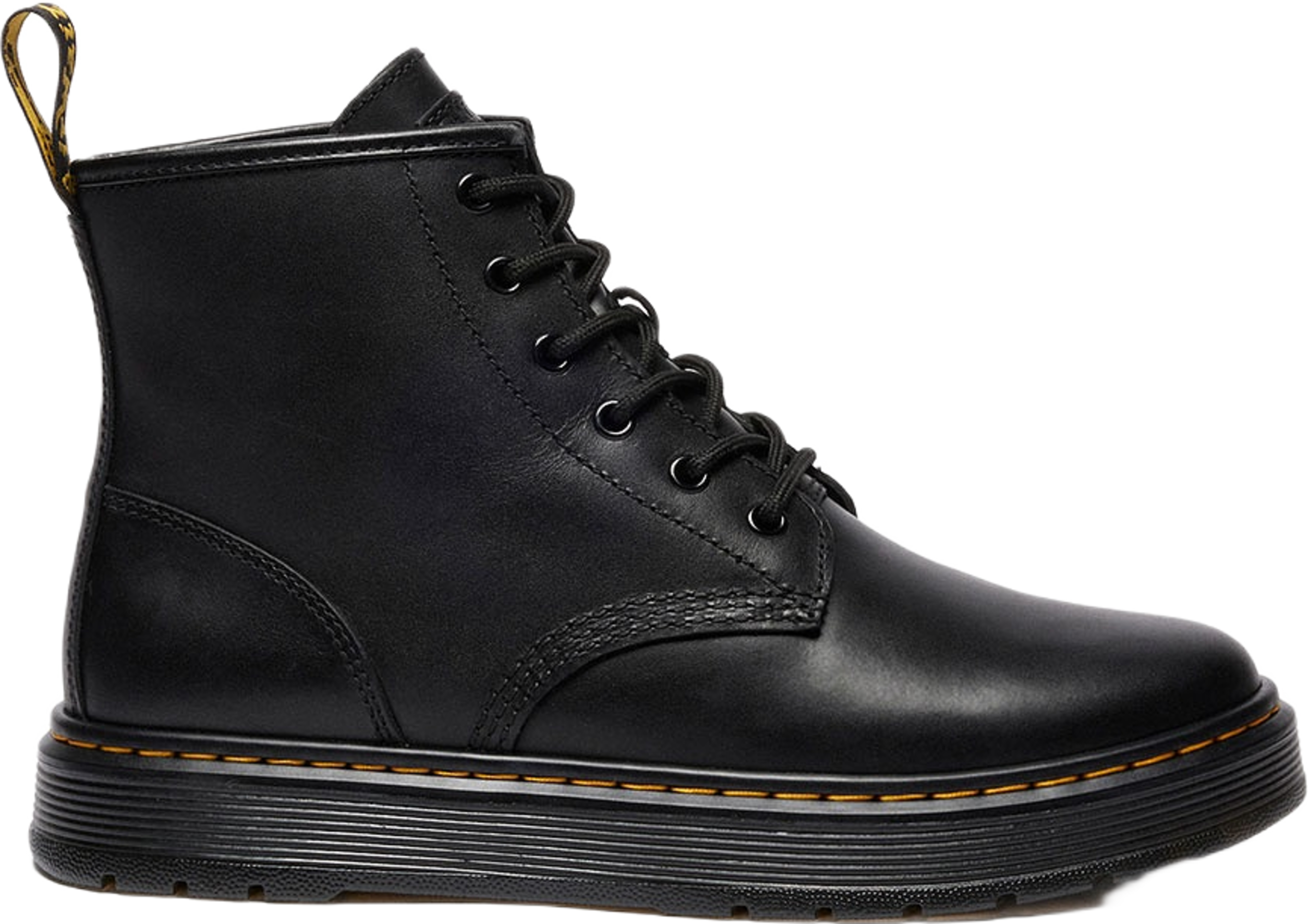 Brookline Chukka Boot, från Dr. Martens, i färgen Black.