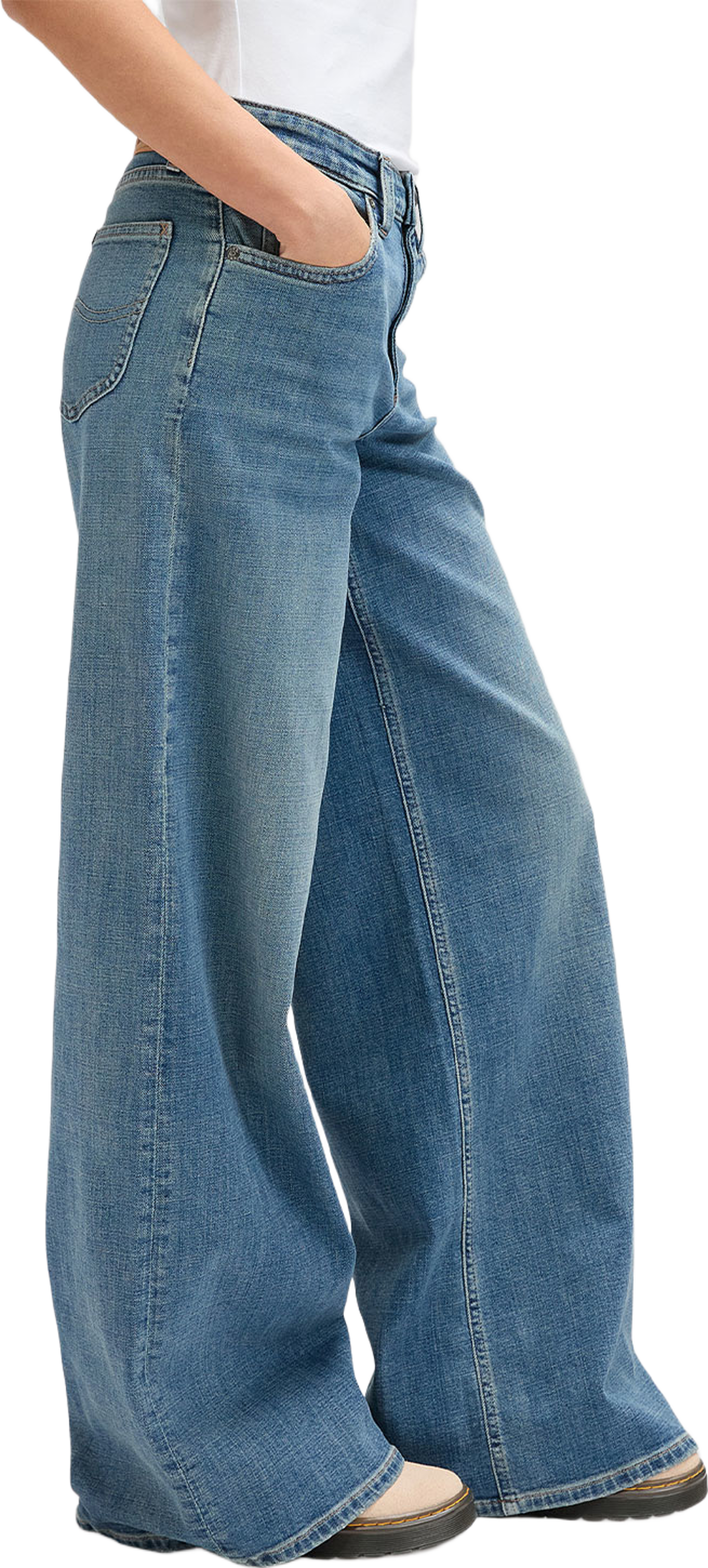 Hope, från Lee, i färgen Icy Layers. Klicka för att öppna bilden i stort format