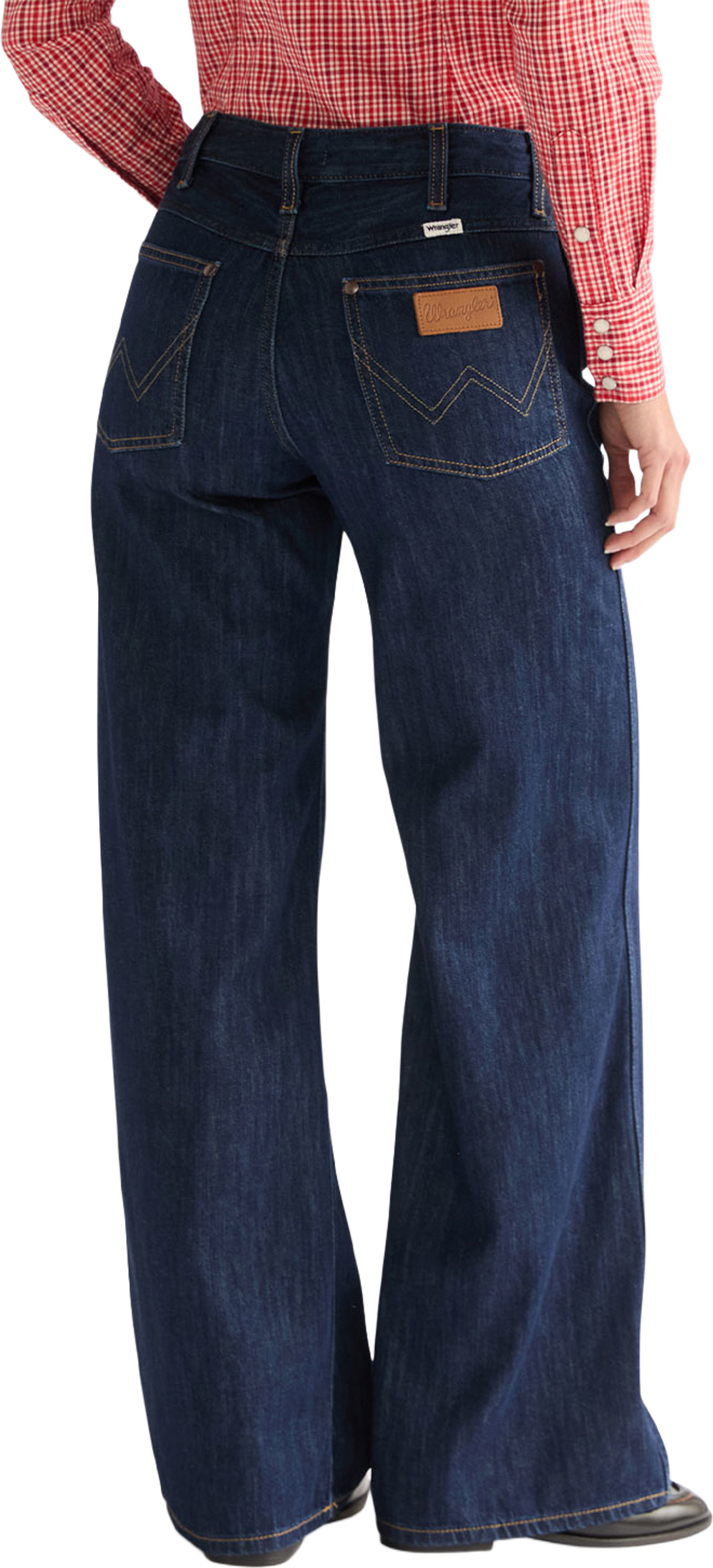 World Wide Jeans, från Wrangler, i färgen Denim Galaxy. Klicka för att öppna bilden i stort format