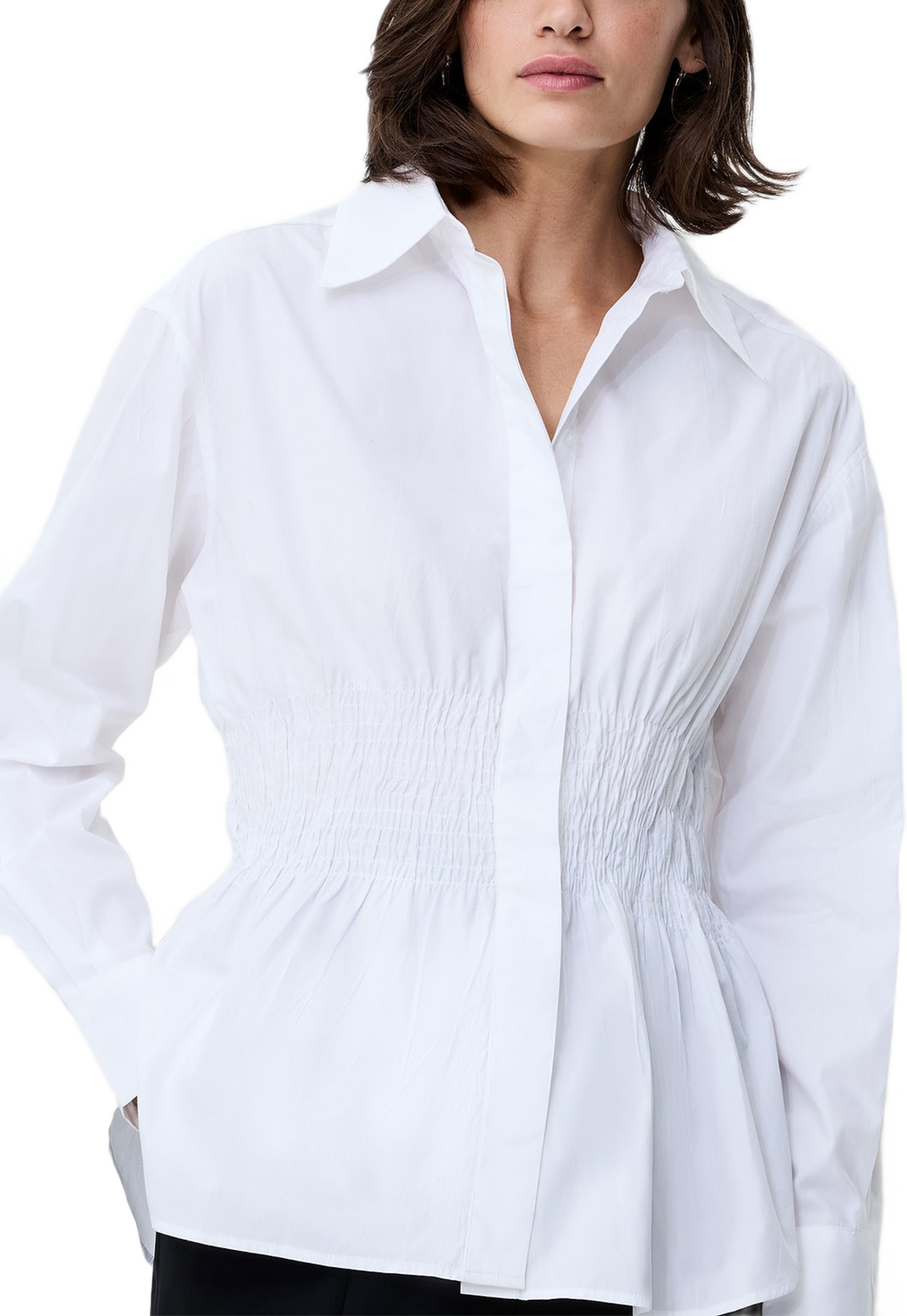 Cambria Cotton Smocked Shirt, från French Connection, i färgen Sz18 Linen White.