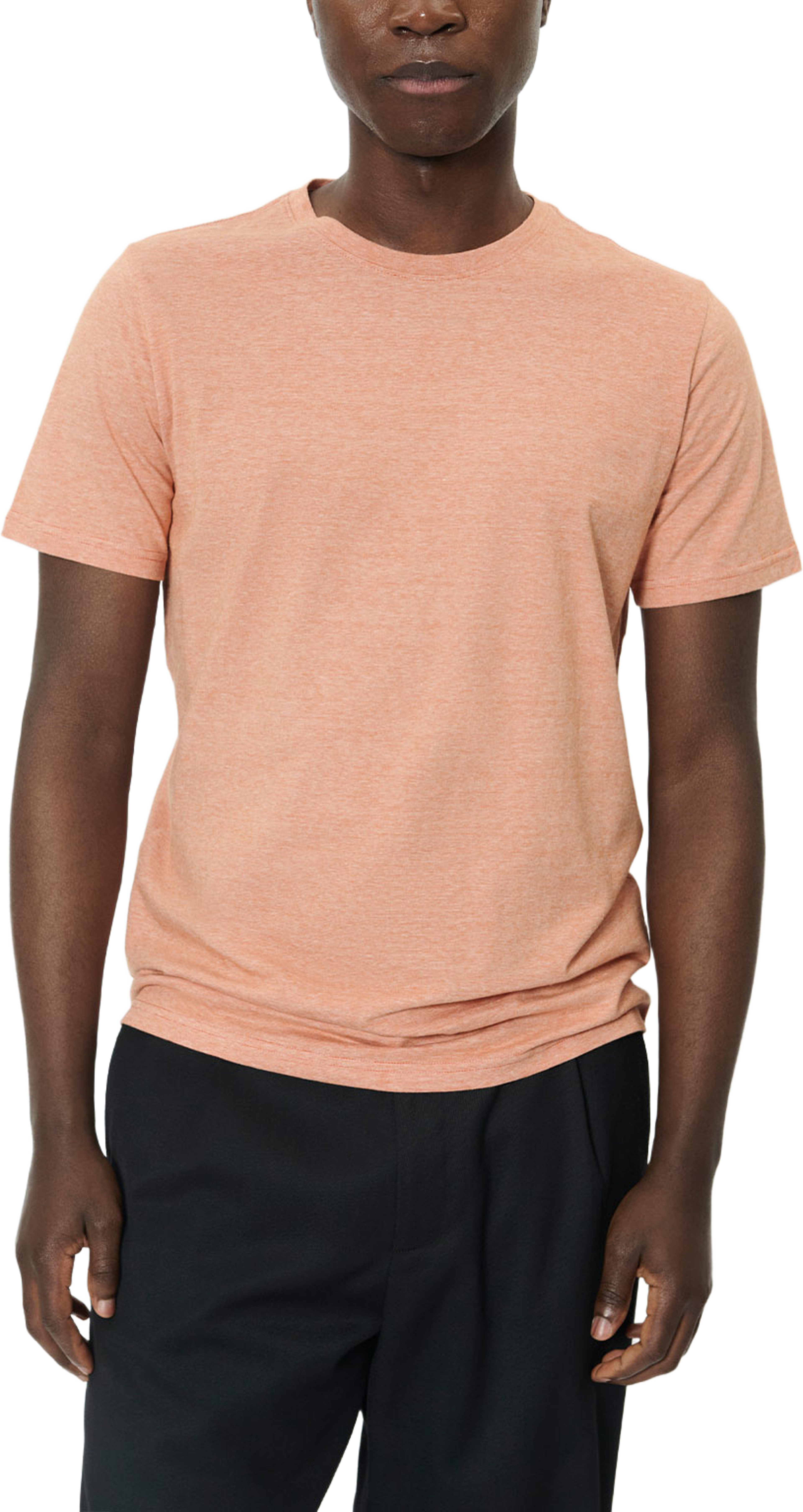 Jermane T-Shirt, från Matinique, i färgen Gold Flame. Klicka för att öppna bilden i stort format