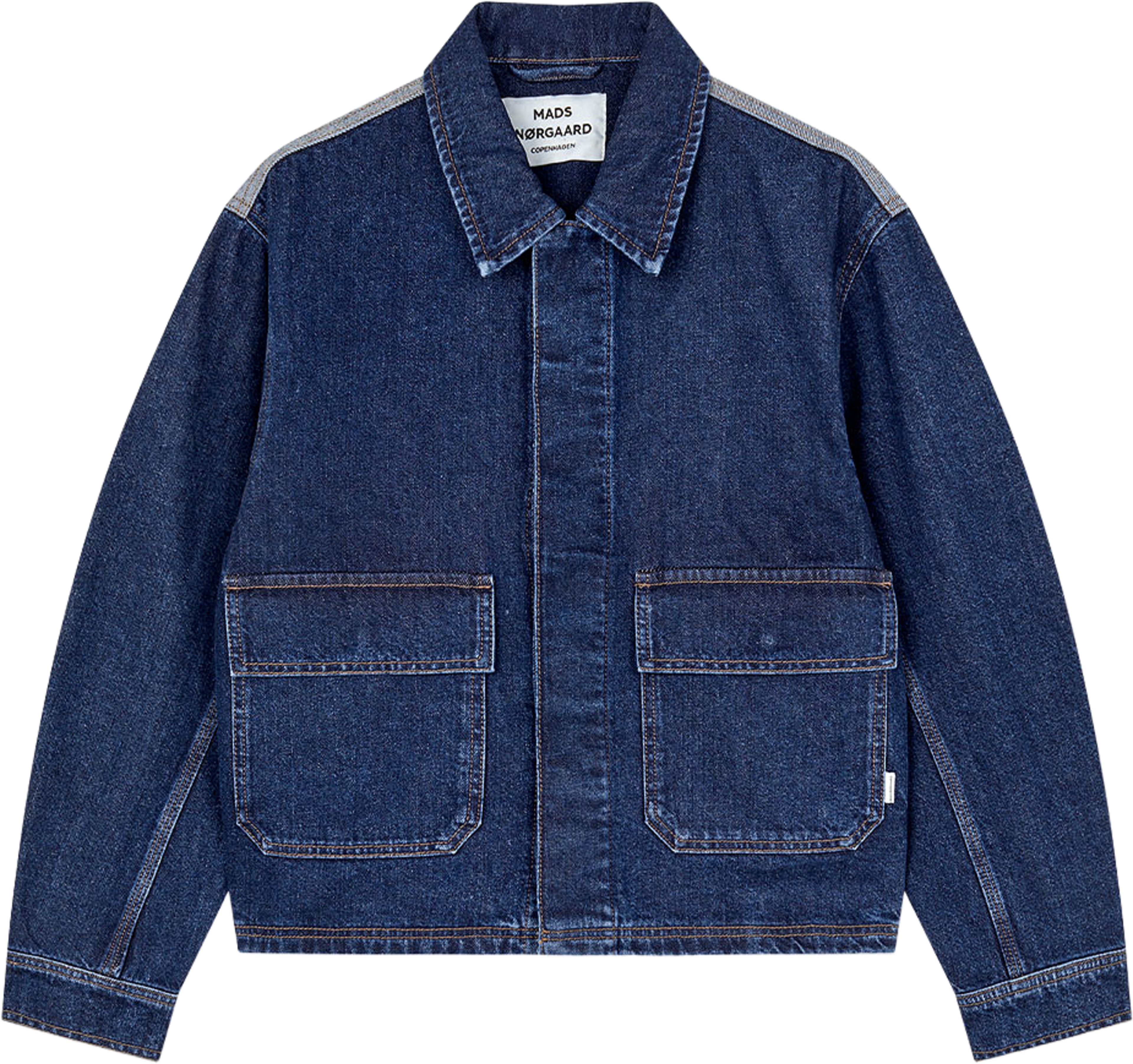 Luke Denim Solar Jacket Block, från Mads Nørgaard, i färgen Mid Blue Denim. Klicka för att öppna bilden i stort format