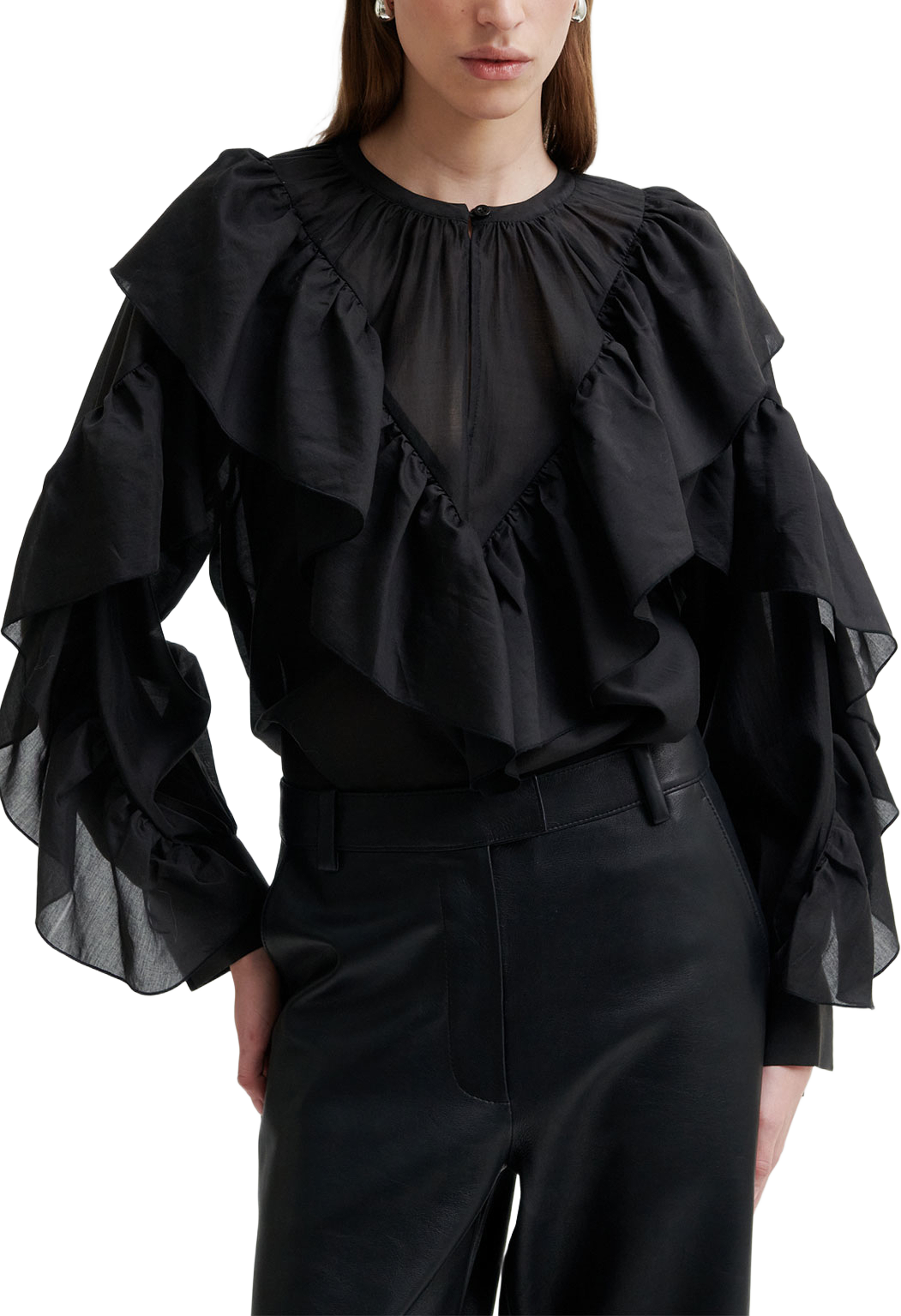 Fria Frill Blouse, från Second Female, i färgen Black. Klicka för att öppna bilden i stort format