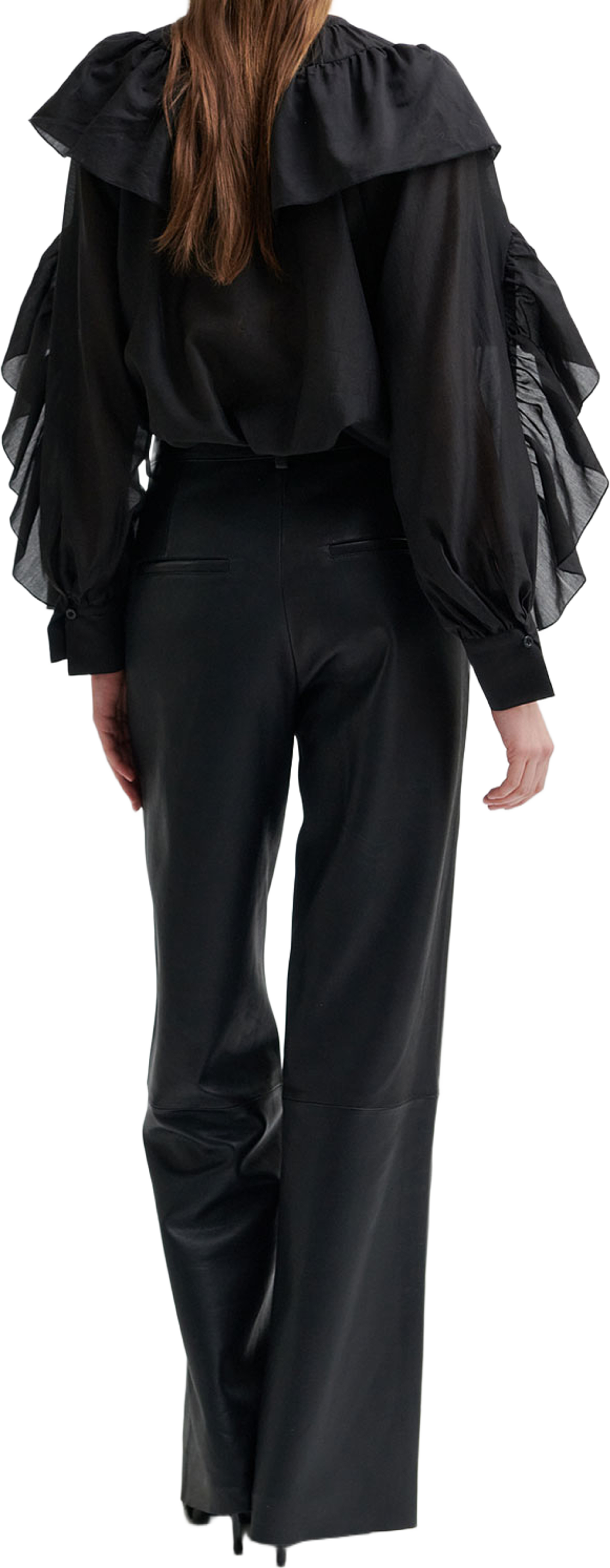 Fria Frill Blouse, från Second Female, i färgen Black. Klicka för att öppna bilden i stort format
