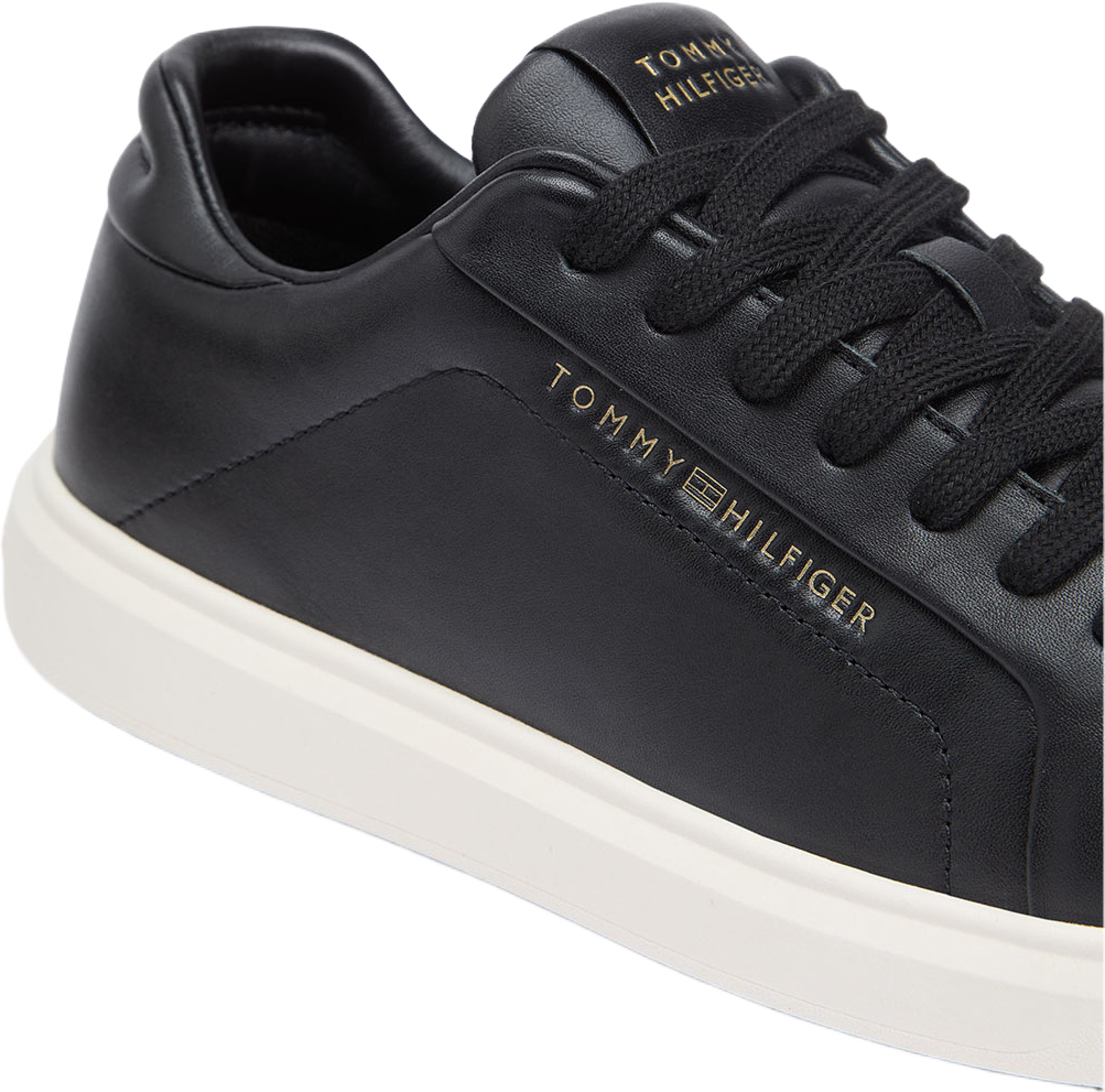 Icon Court Light Weight Shinny, från Tommy Hilfiger, i färgen Black. Klicka för att öppna bilden i stort format