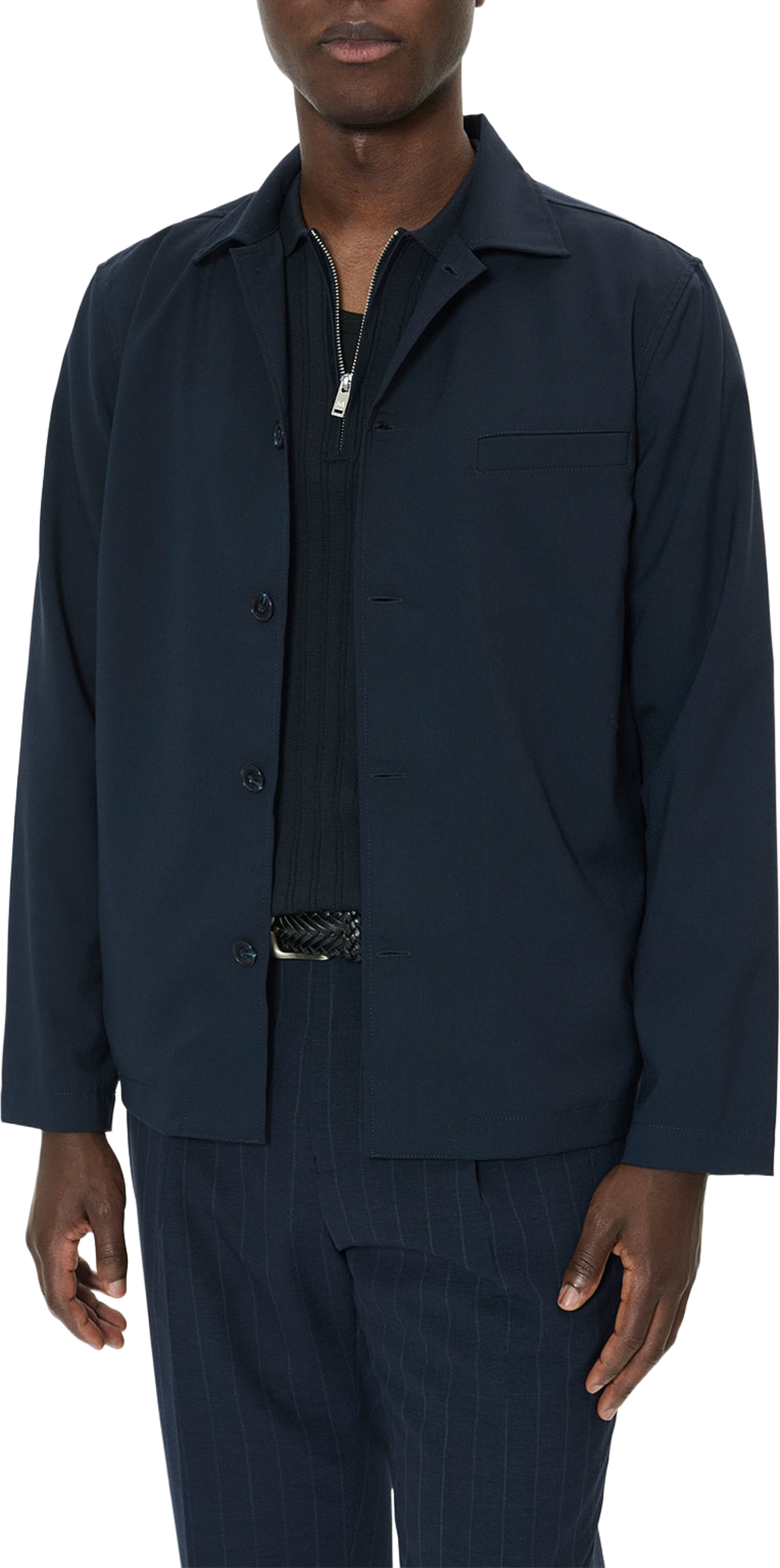 Landen V, från Matinique, i färgen Dark Navy. Klicka för att öppna bilden i stort format