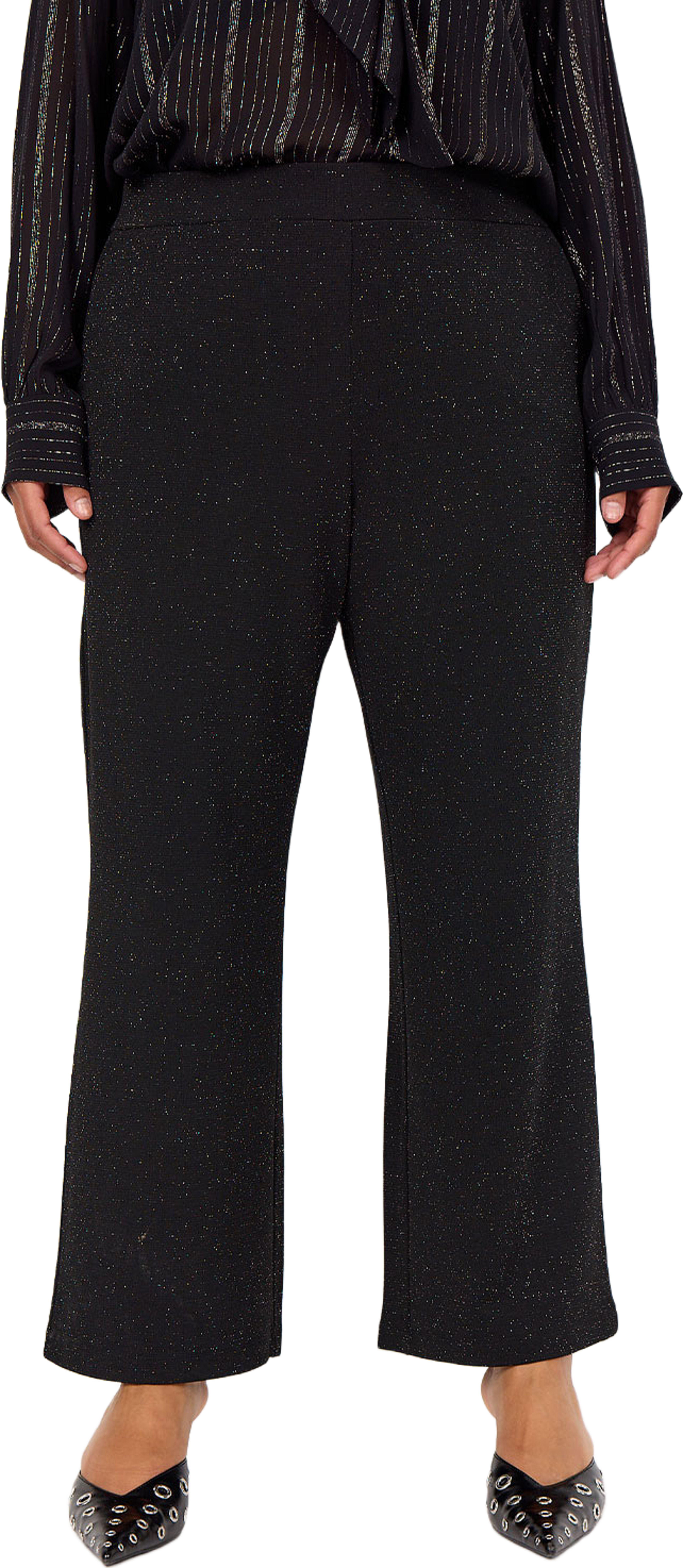 WA-SANJA 5 PANTS, från Wasabi Concept, i färgen Black Combi. Klicka för att öppna bilden i stort format
