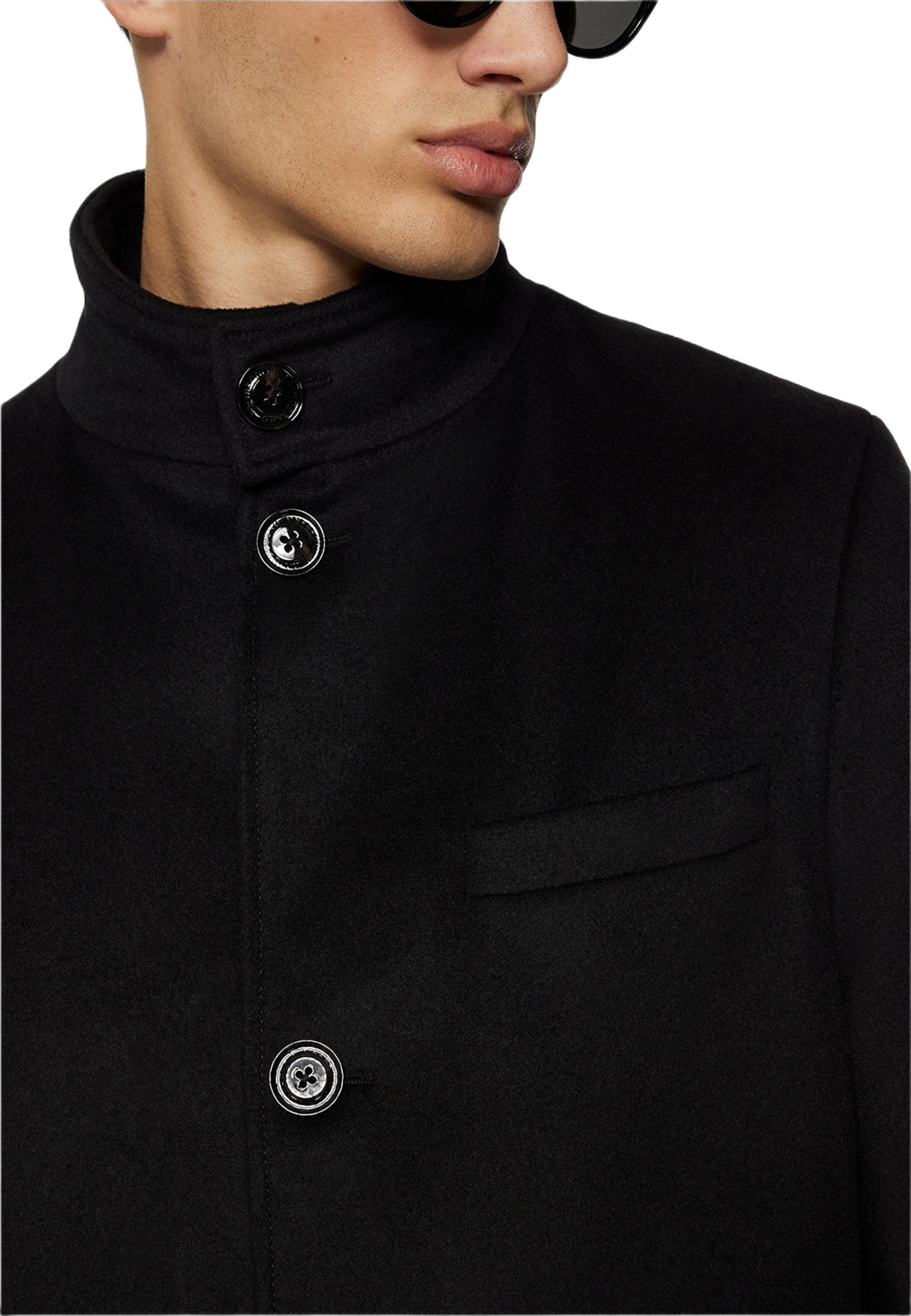 Jesse Melton Coat, från J.Lindeberg, i färgen Black.