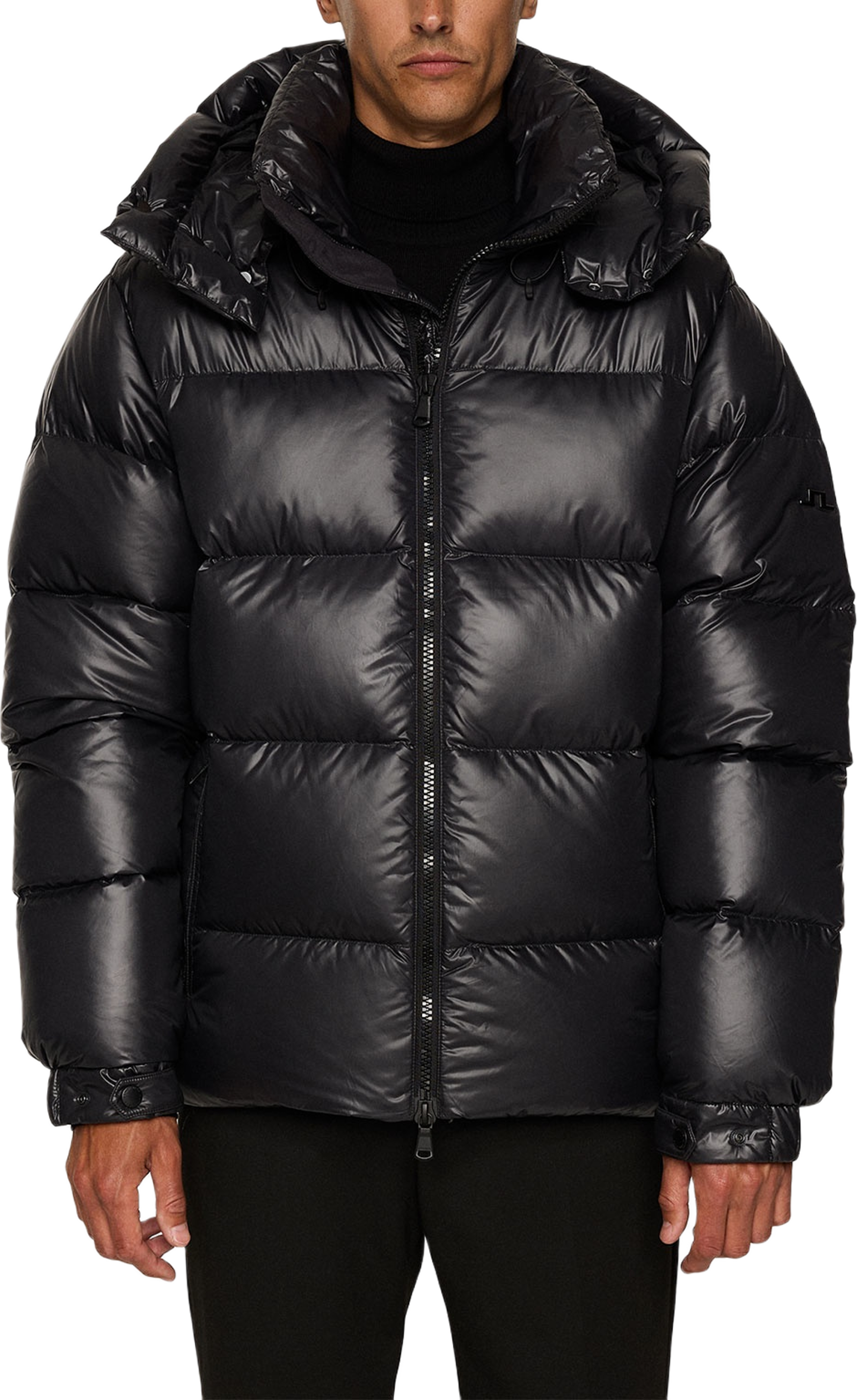Creek Down Jacket, från J.Lindeberg, i färgen Black.