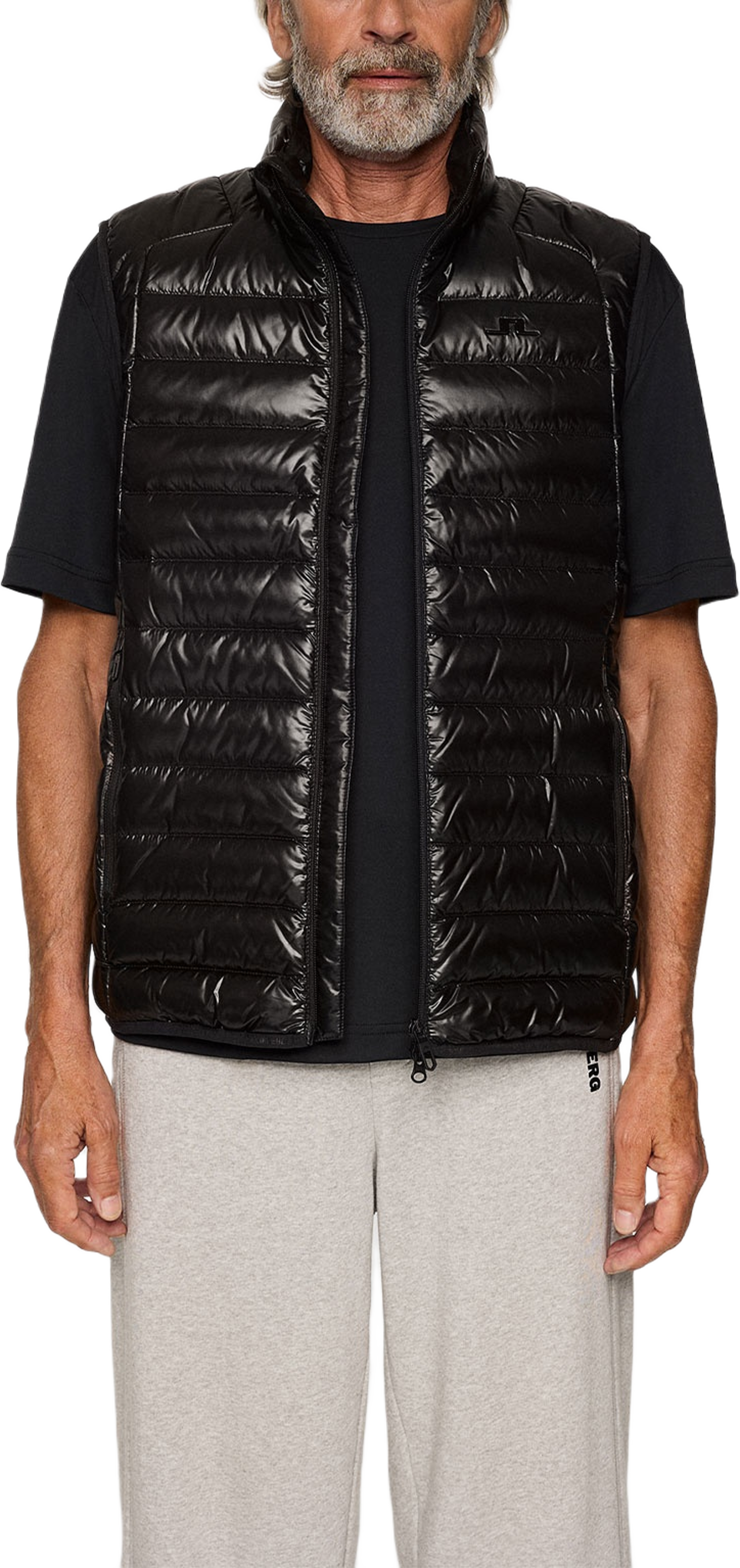 Oden Light Down Vest, från J.Lindeberg, i färgen Black.