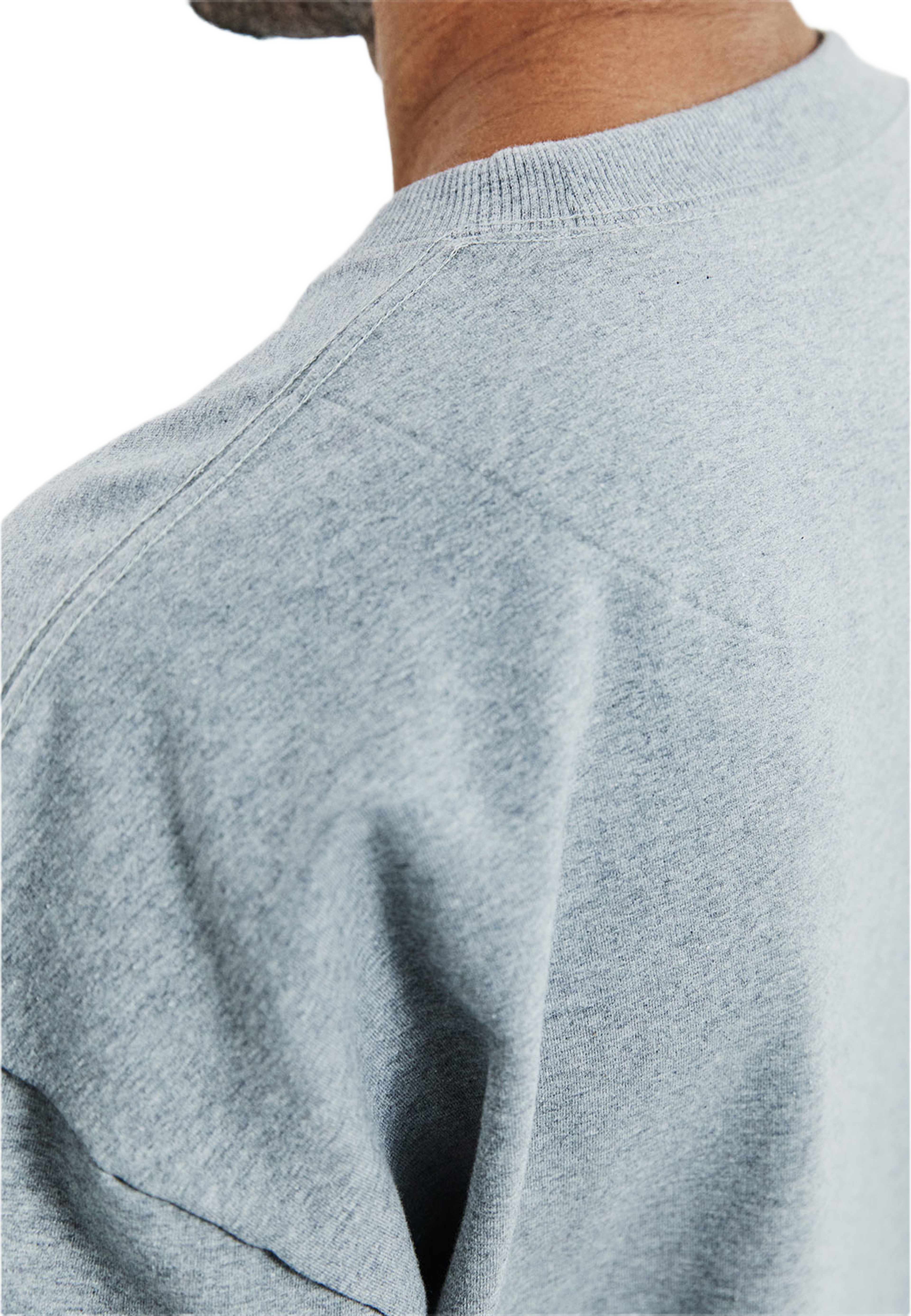 Lounge Tee, från Bread & Boxers, i färgen Grey Melange. Klicka för att öppna bilden i stort format