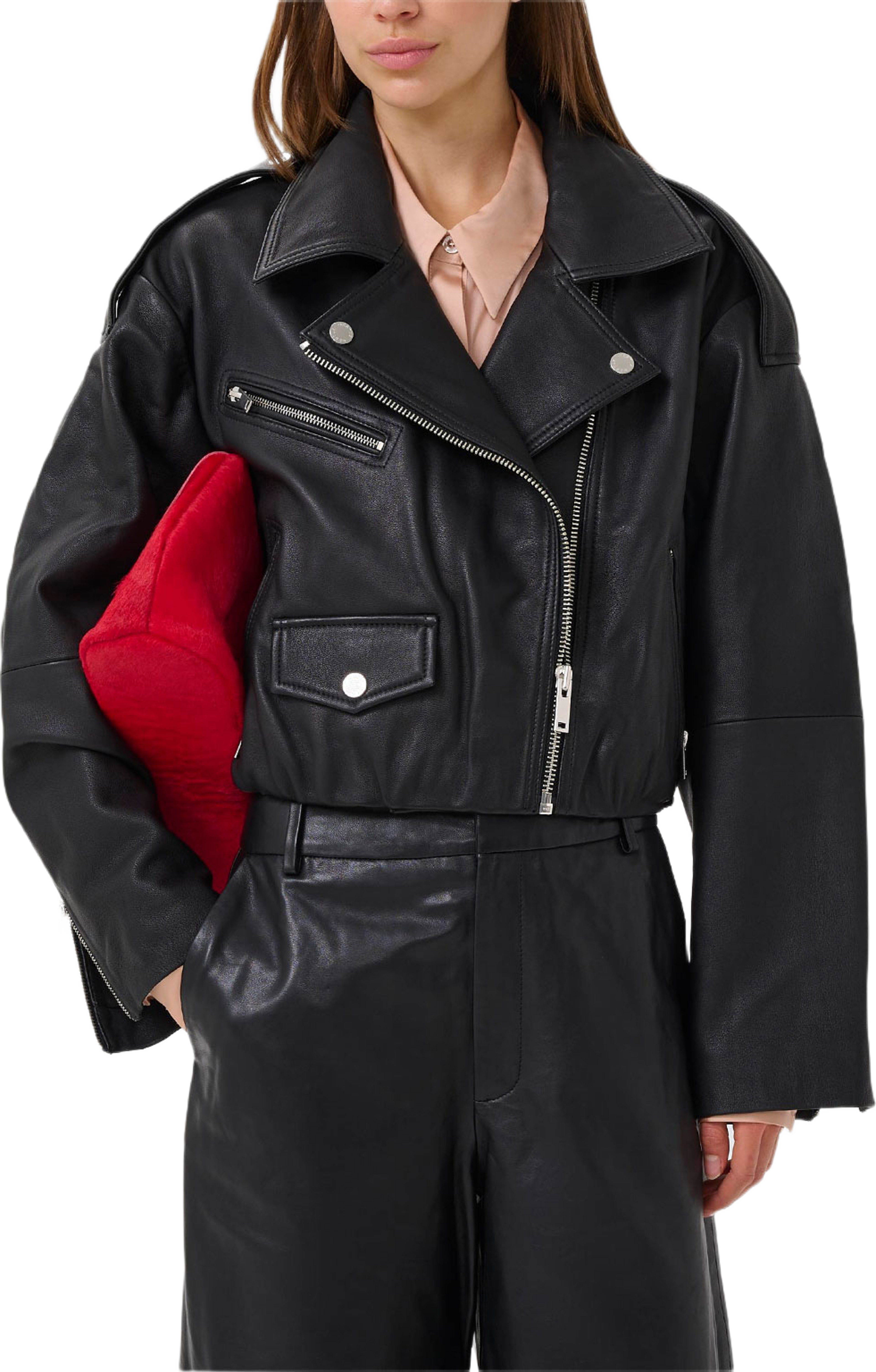 Diana Jacket, från Gestuz, i färgen Black. Klicka för att öppna bilden i stort format