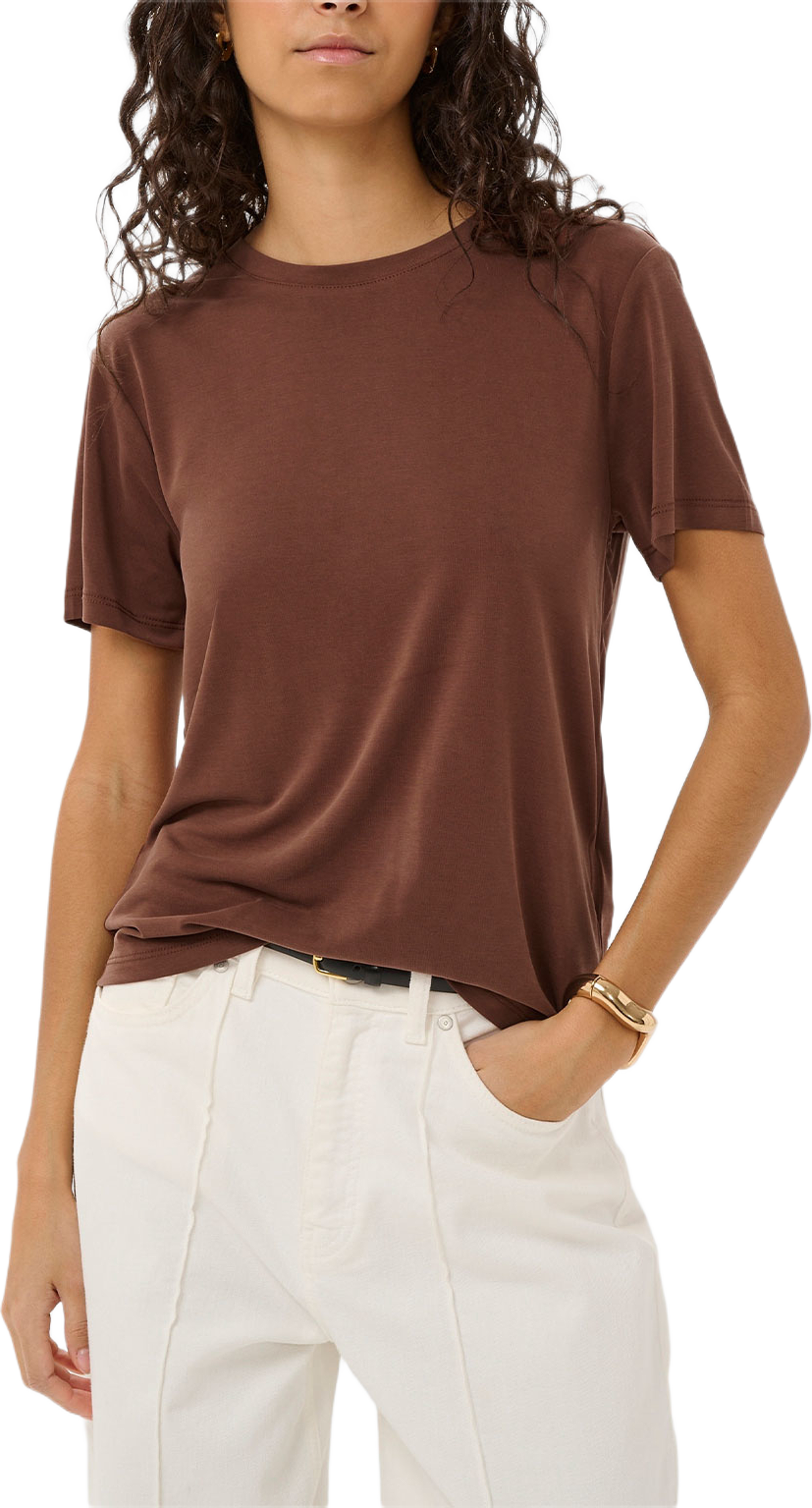 SLColumbine Crew-Neck T-Shirt, från Soaked In Luxury, i färgen Cappuccino. Klicka för att öppna bilden i stort format