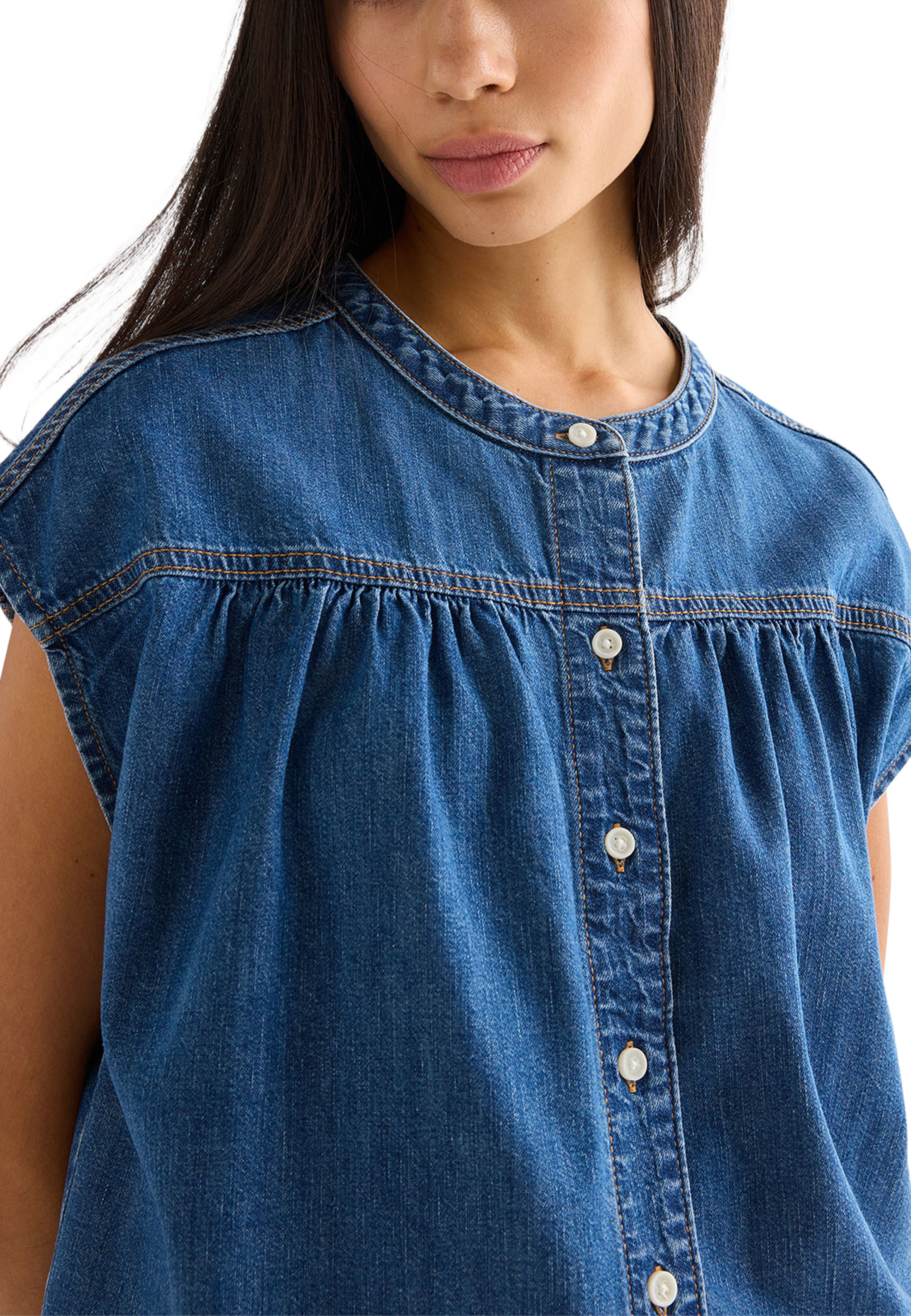 Drop Shoulder Shirt, från Wrangler, i färgen Mystic Tide. Klicka för att öppna bilden i stort format