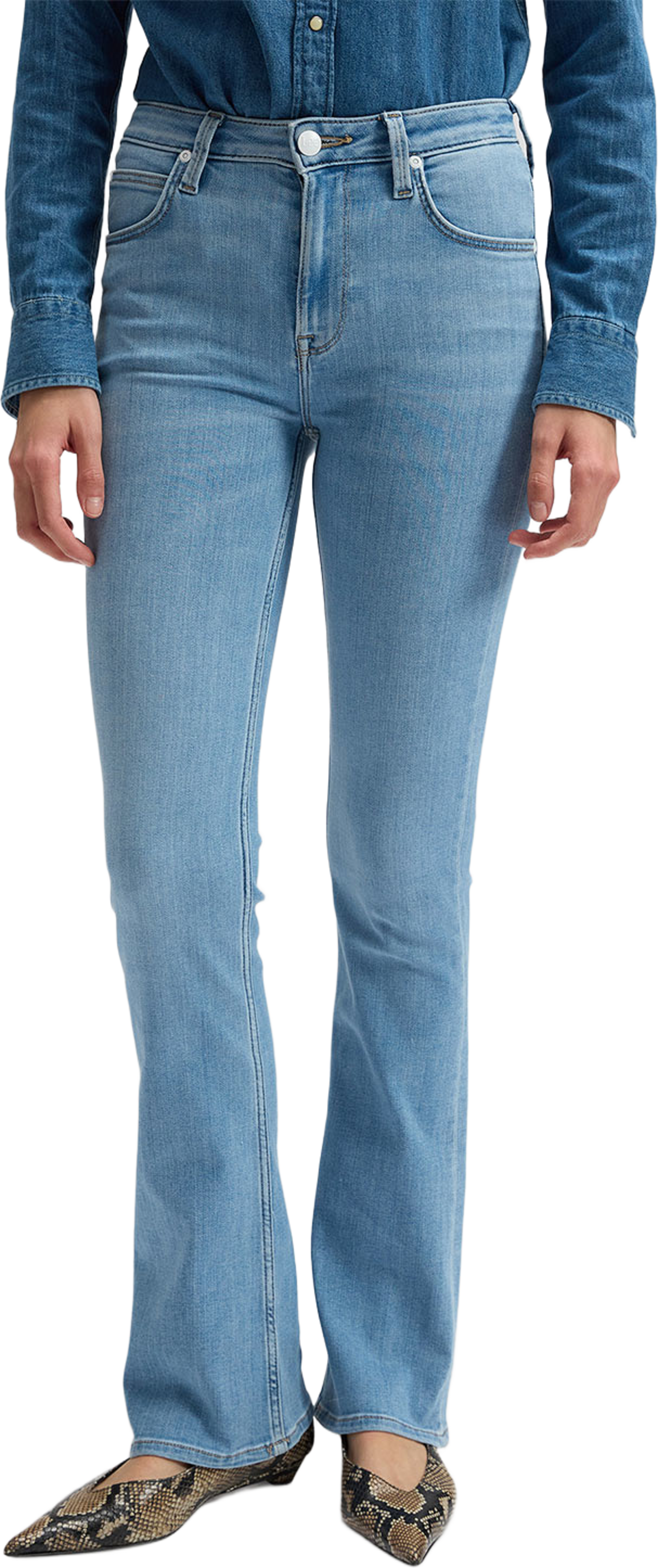 Breese Boot Jeans, från Lee, i färgen Afternoon Song. Klicka för att öppna bilden i stort format