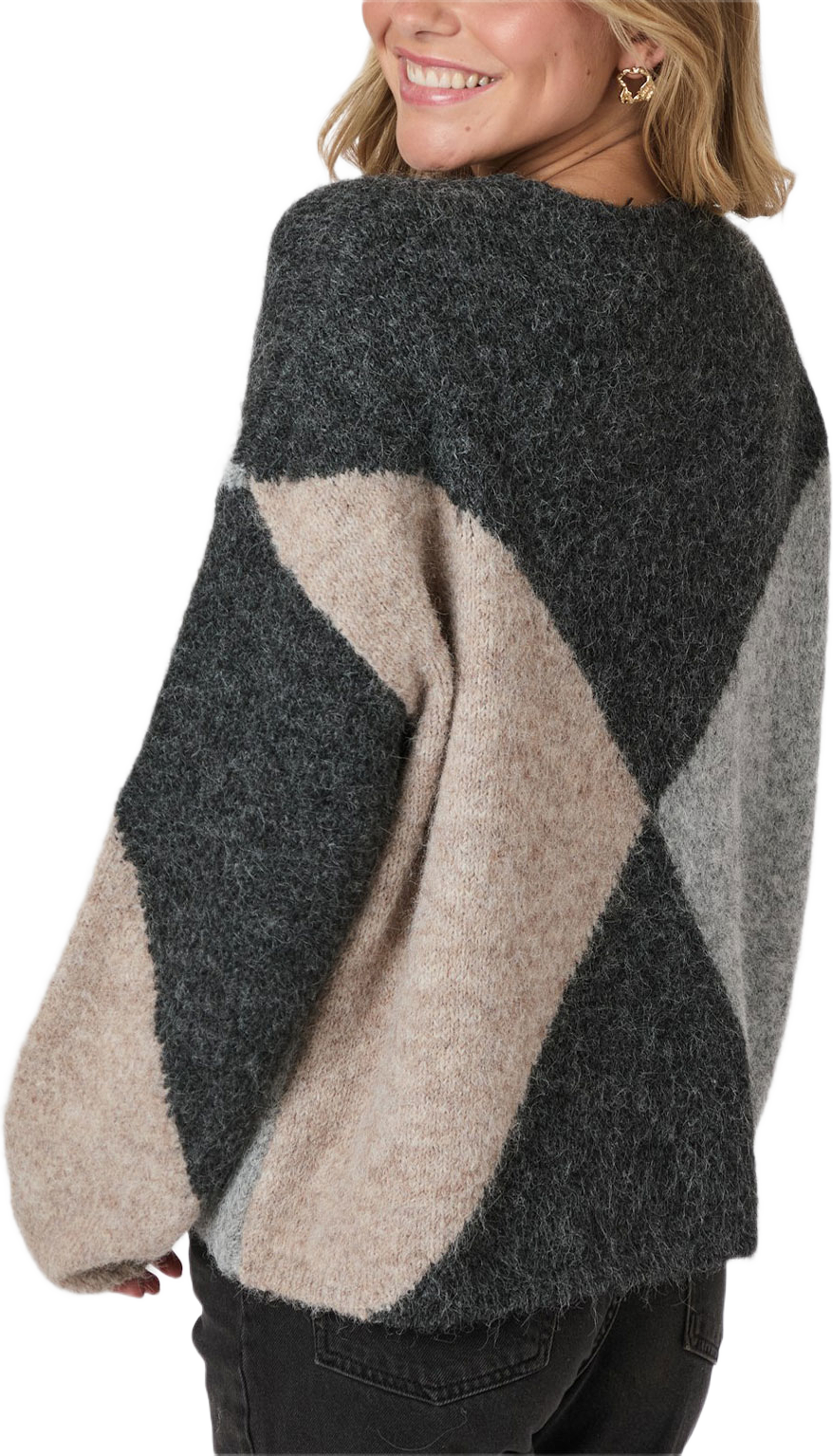 Inga Check Fluff Knit Blouse, från Neo Noir, i färgen Antracit. Klicka för att öppna bilden i stort format
