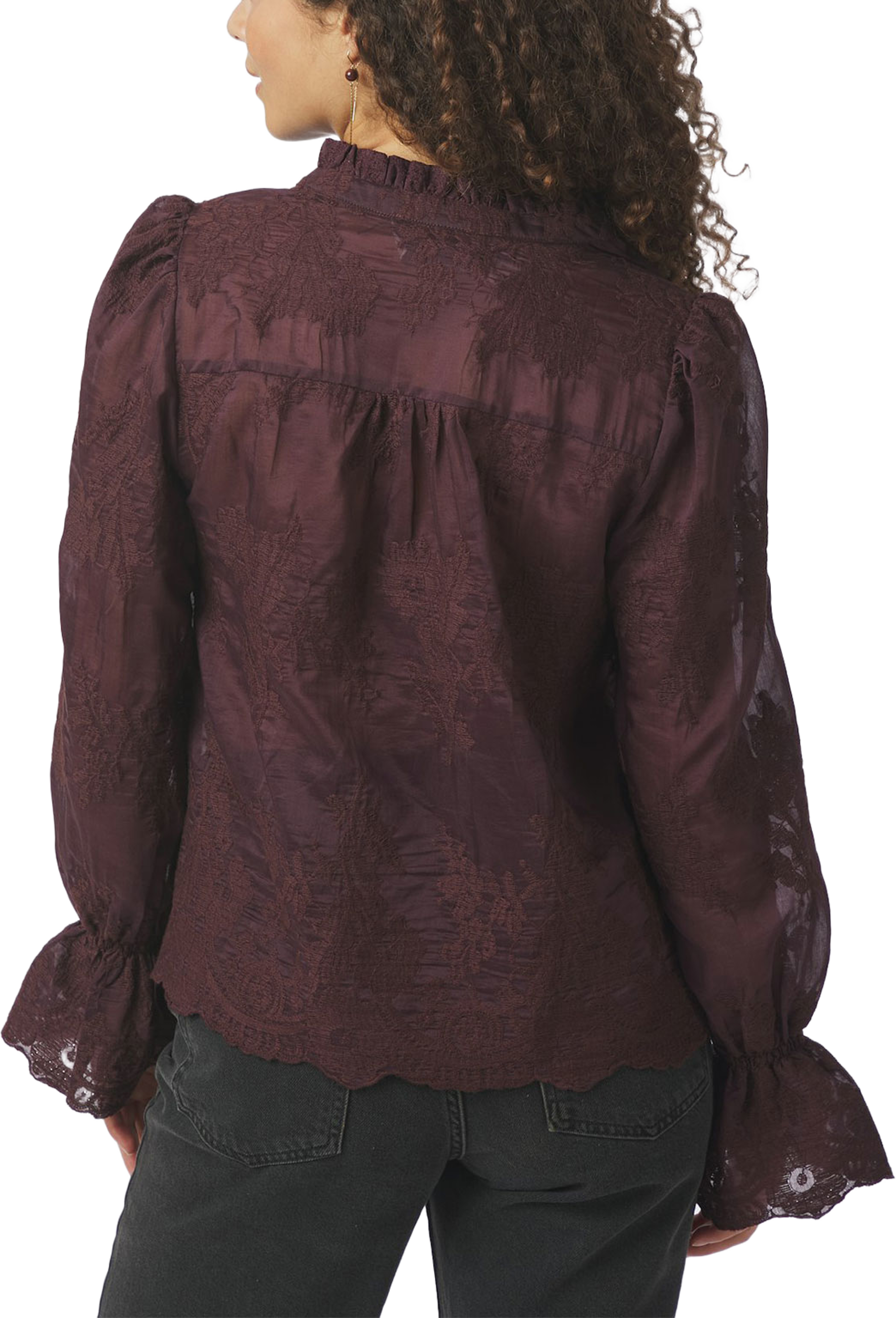 Amara Big Embroidery Blouse, från Neo Noir, i färgen Burgundy. Klicka för att öppna bilden i stort format