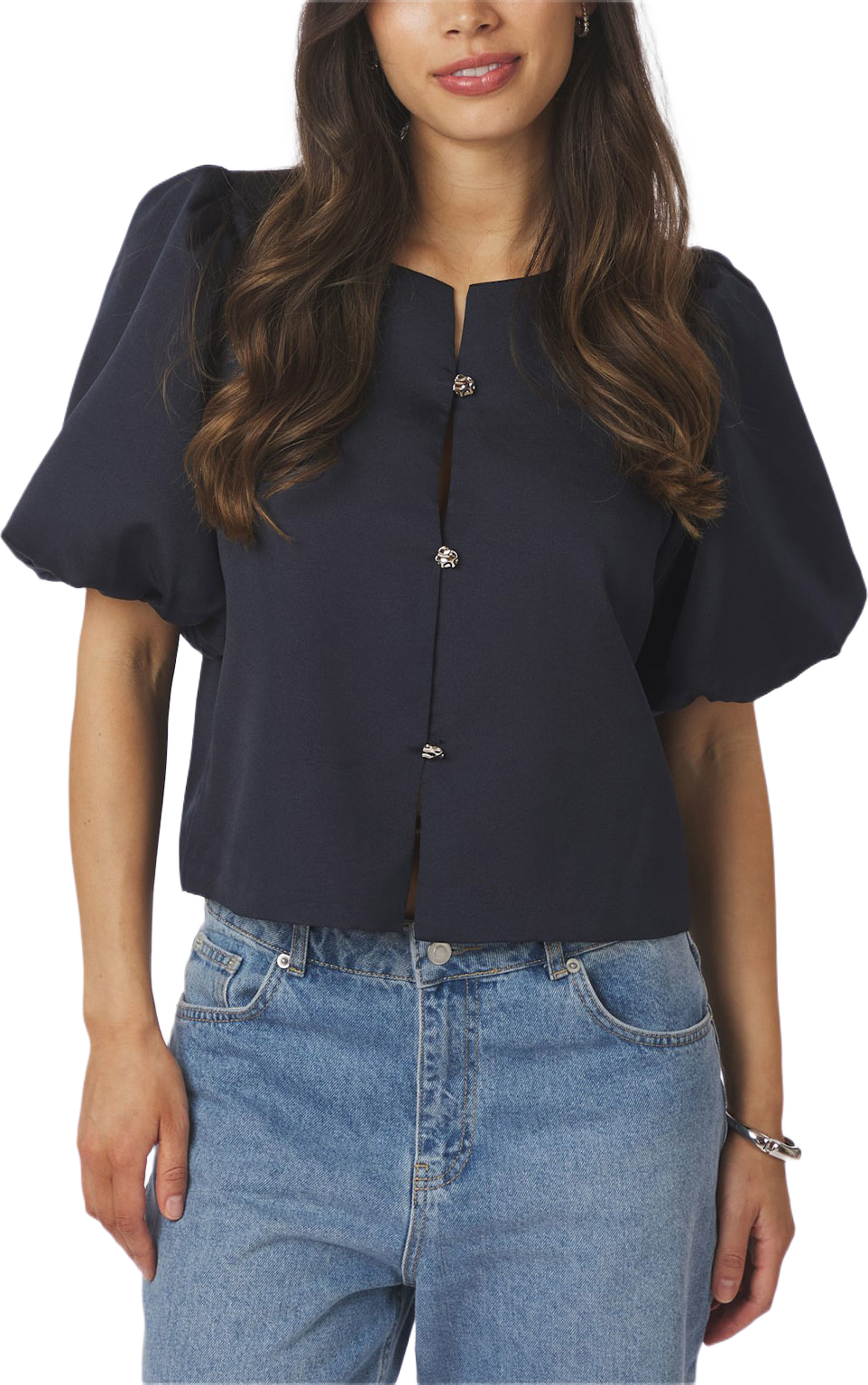 Aisa Dull Satin Blouse, från Neo Noir, i färgen Navy. Klicka för att öppna bilden i stort format