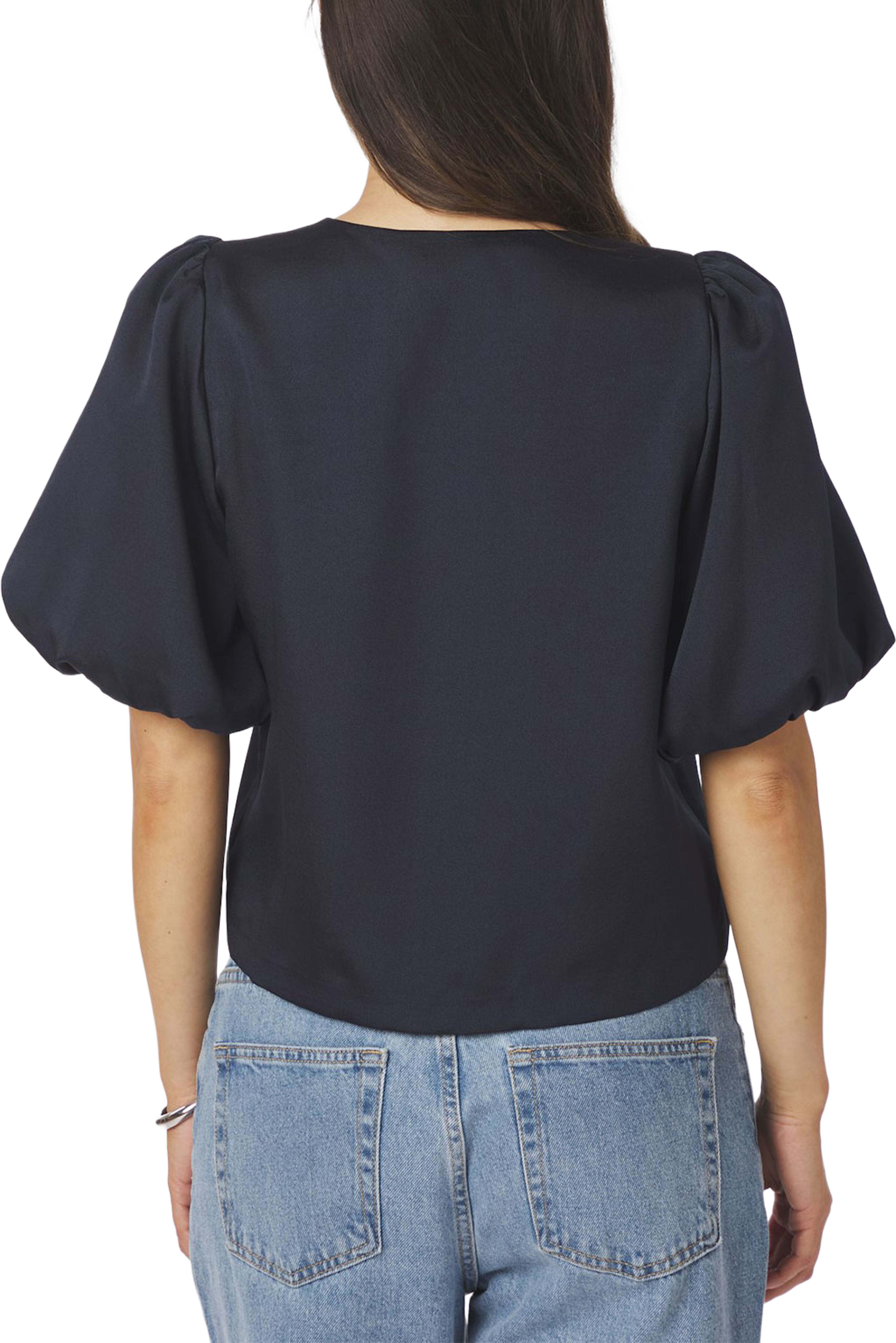 Aisa Dull Satin Blouse, från Neo Noir, i färgen Navy. Klicka för att öppna bilden i stort format