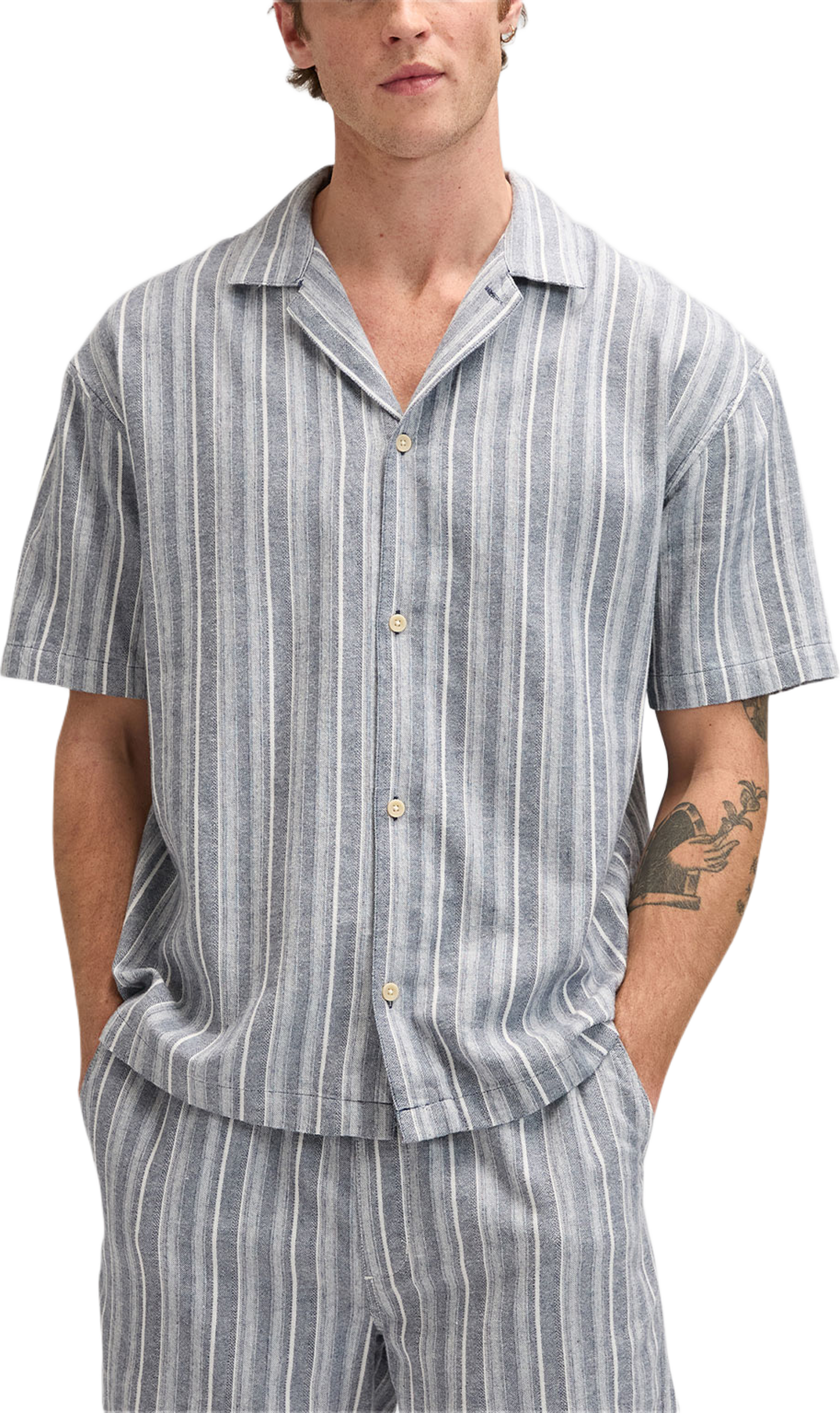 Clean Resort Shirt, från Lee, i färgen Mood Indigo Natural Str. Klicka för att öppna bilden i stort format