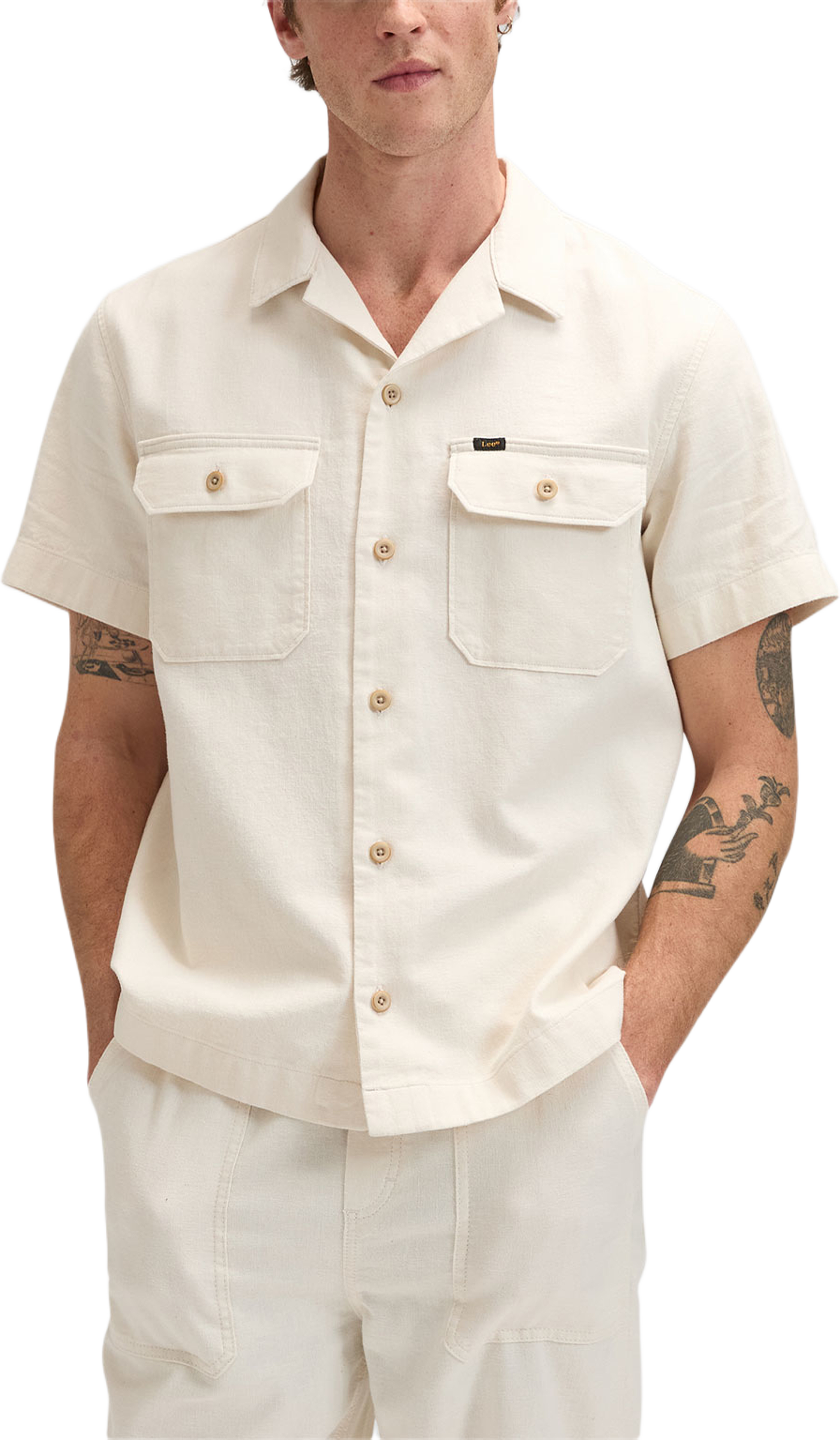 Ss Utility Camp Shirt, från Lee, i färgen Natural. Klicka för att öppna bilden i stort format