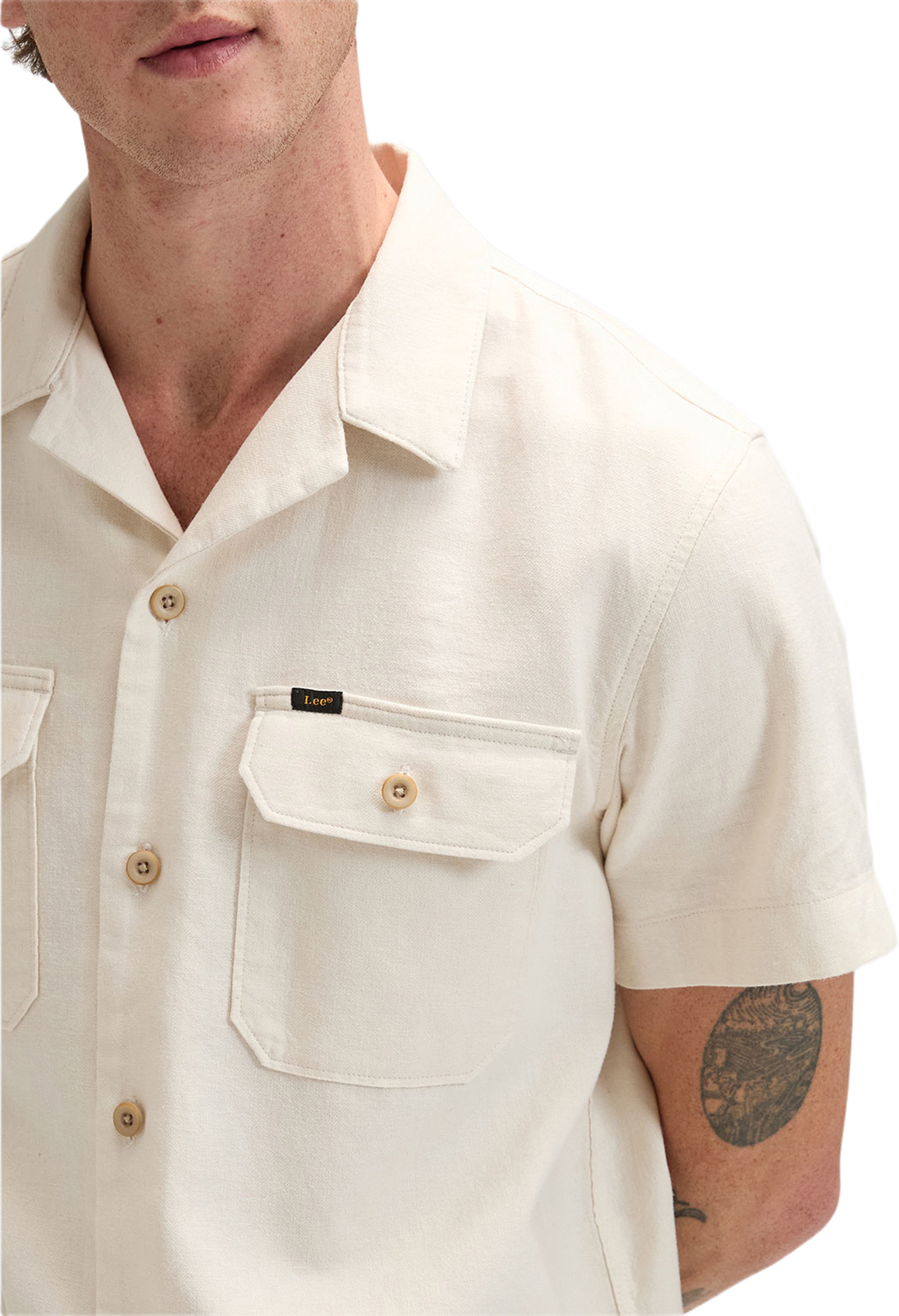 Ss Utility Camp Shirt, från Lee, i färgen Natural. Klicka för att öppna bilden i stort format