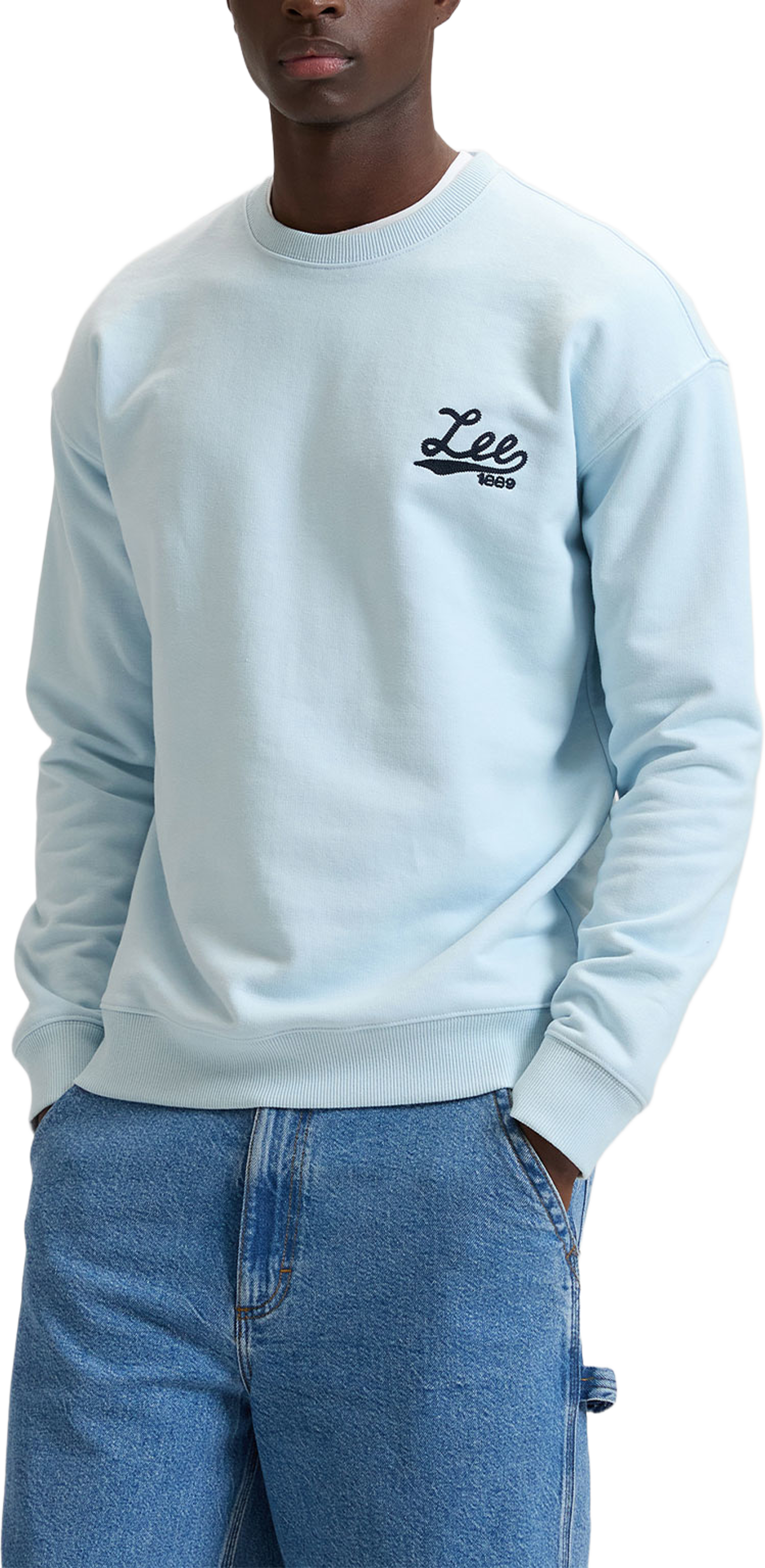 Lee Stitch Crew, från Lee, i färgen Beau Blue. Klicka för att öppna bilden i stort format