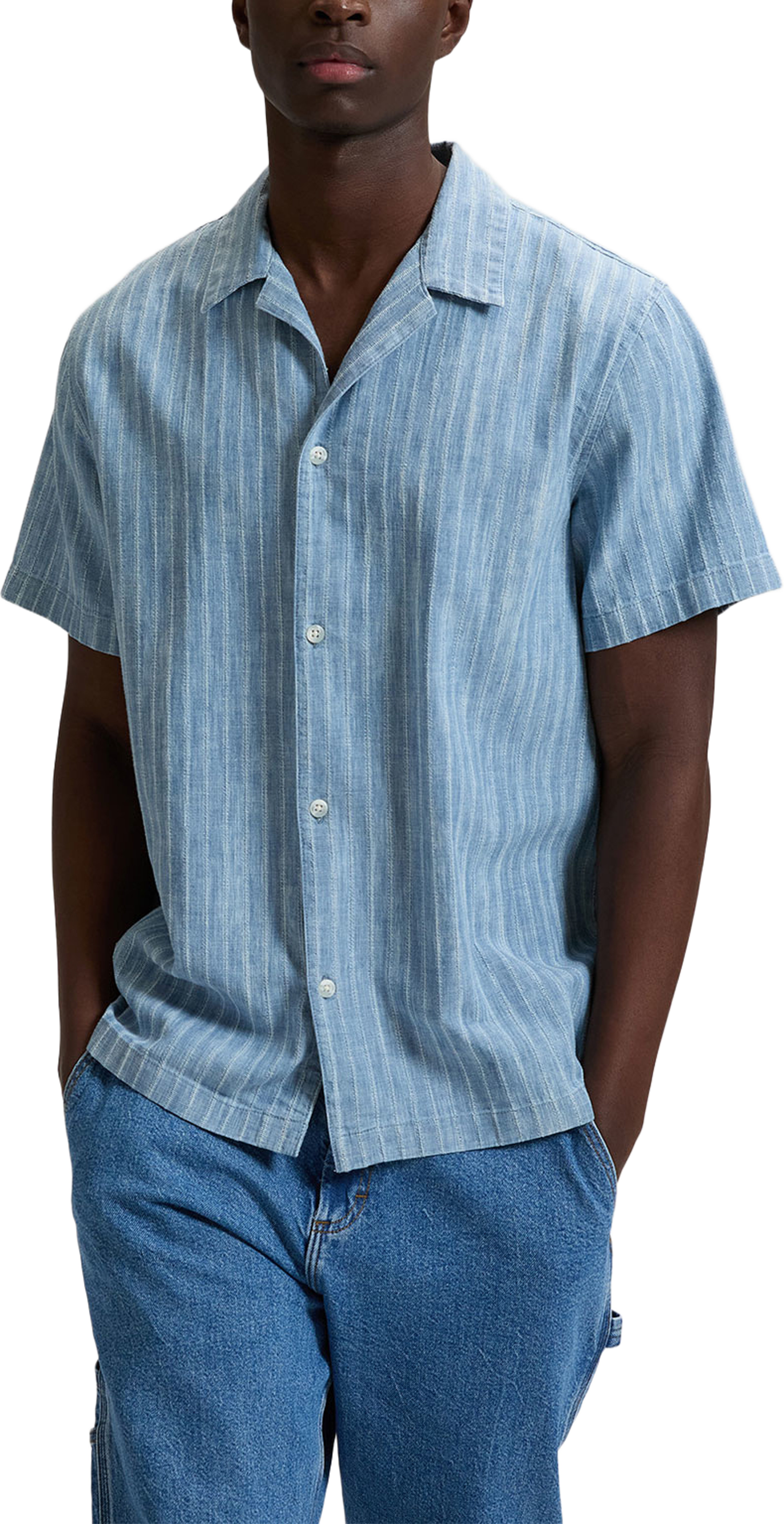 Novelty Resort Shirt, från Lee, i färgen Mid Wash. Klicka för att öppna bilden i stort format