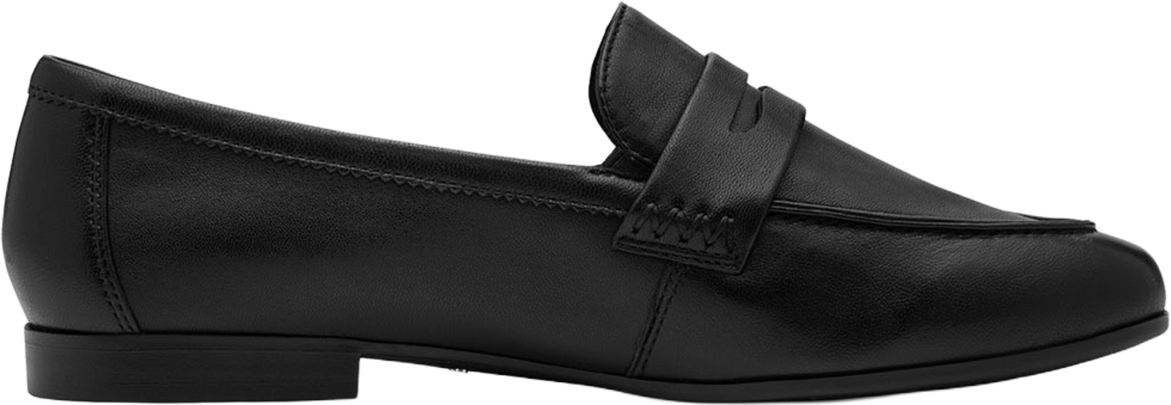 Toffla, från Tamaris, i färgen Black Leather. Klicka för att öppna bilden i stort format