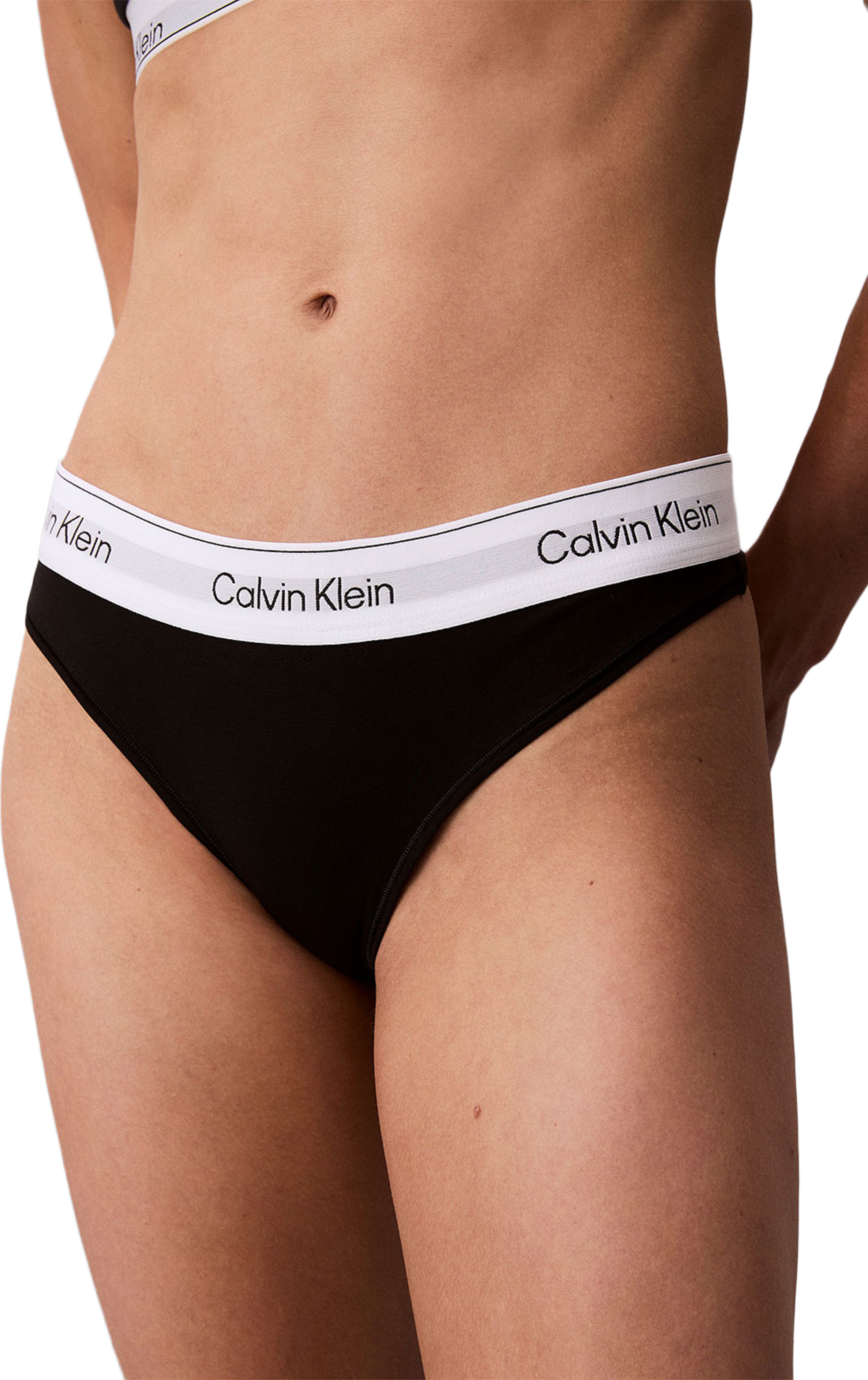 Underwear THONG, från Calvin Klein, i färgen Black. Klicka för att öppna bilden i stort format