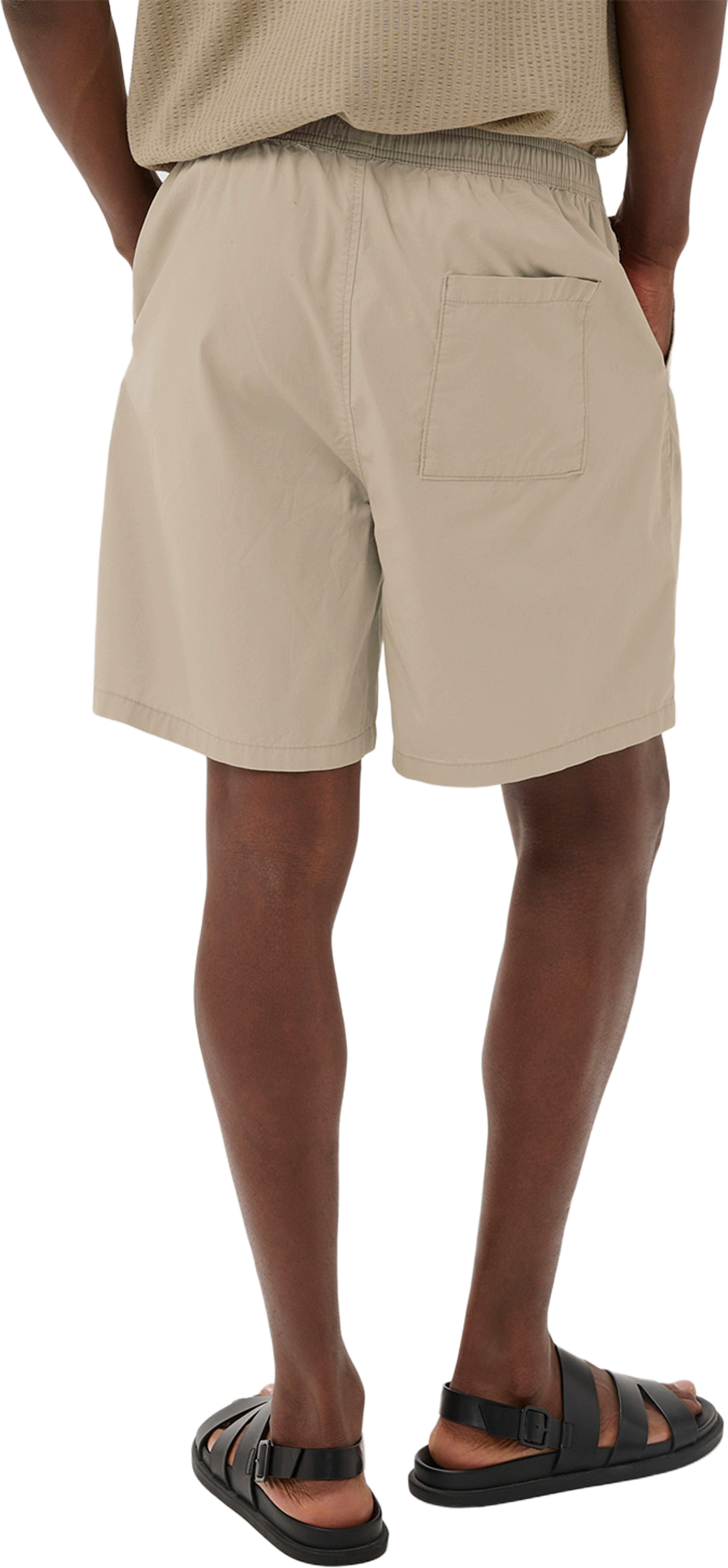 Noram Shorts, från Matinique, i färgen Plaza Taupe. Klicka för att öppna bilden i stort format