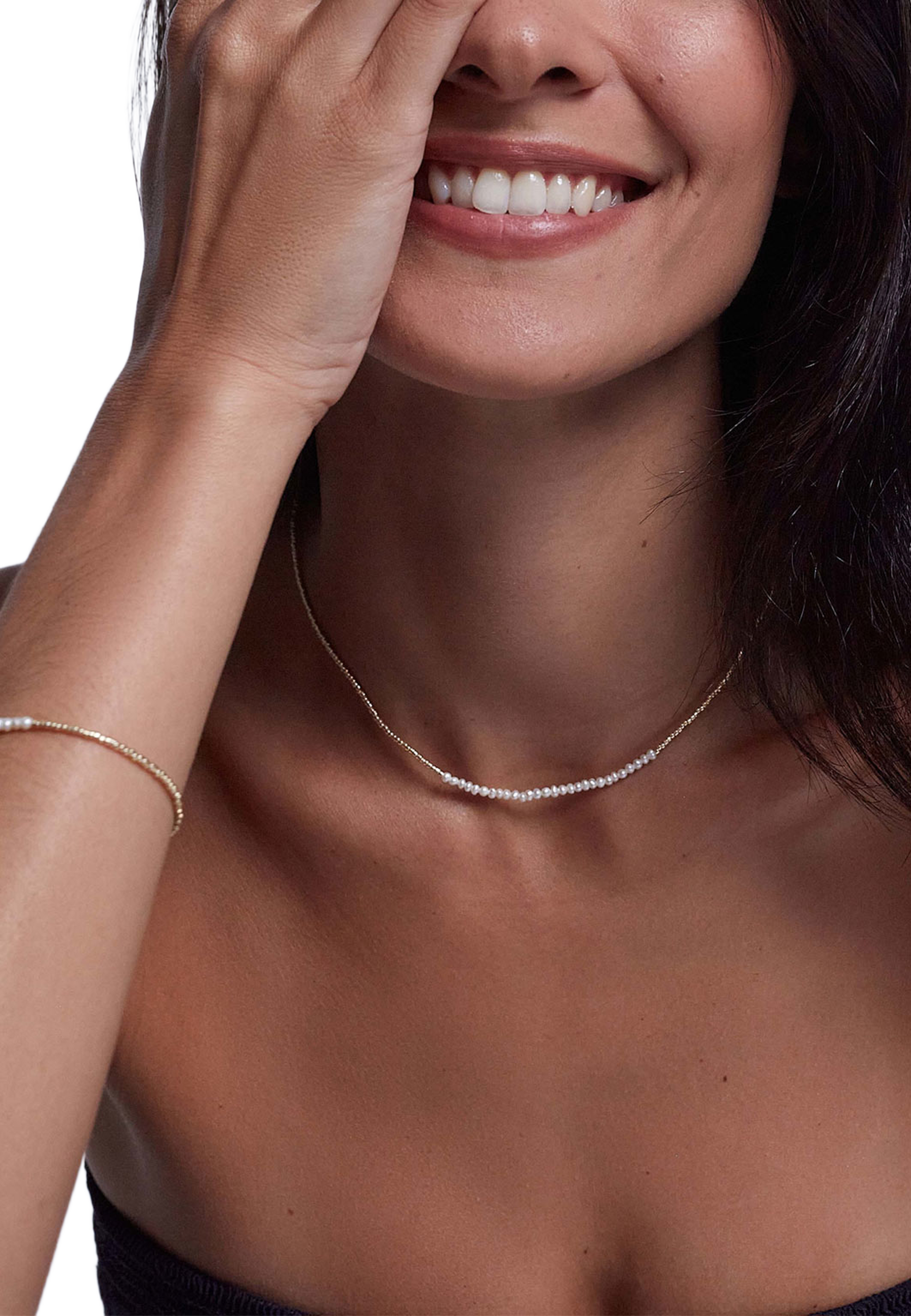 Slim Pearly Necklace, från Anni Lu, i färgen Gold. Klicka för att öppna bilden i stort format