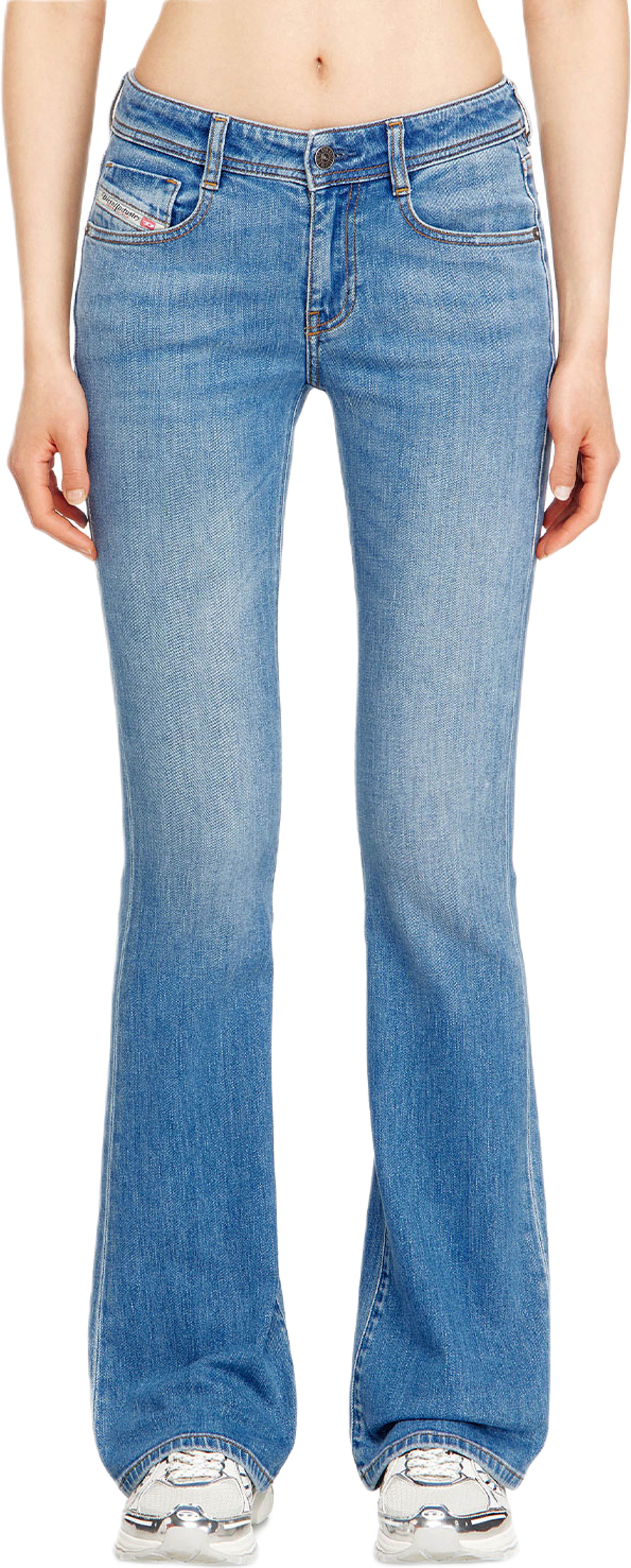 Bootcut Jeans 1969 D-Ebbey 0ADBH, från Diesel, i färgen Light Blue. Klicka för att öppna bilden i stort format