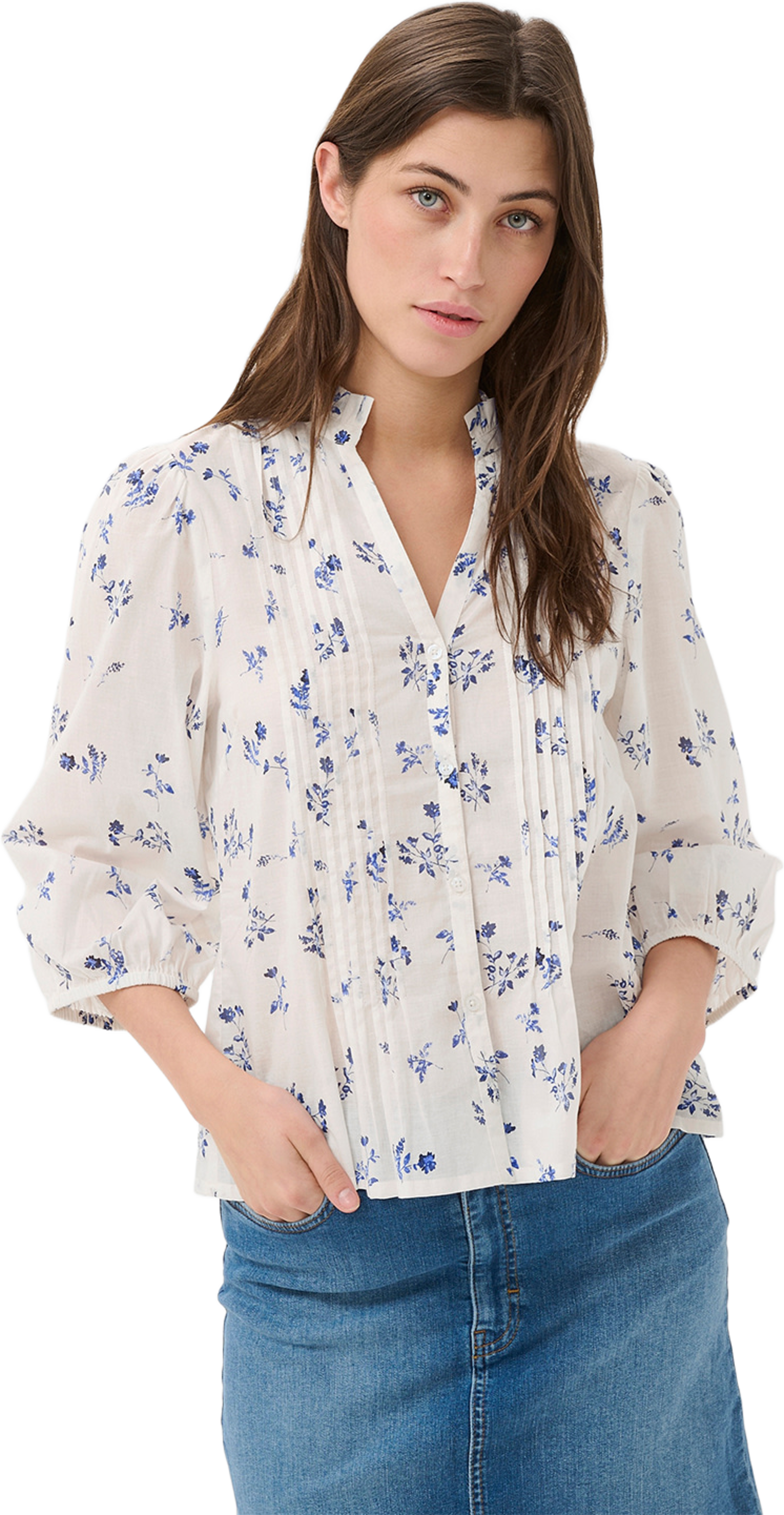 Brith Blouse, från Part Two, i färgen Blue Bouquet Print. Klicka för att öppna bilden i stort format